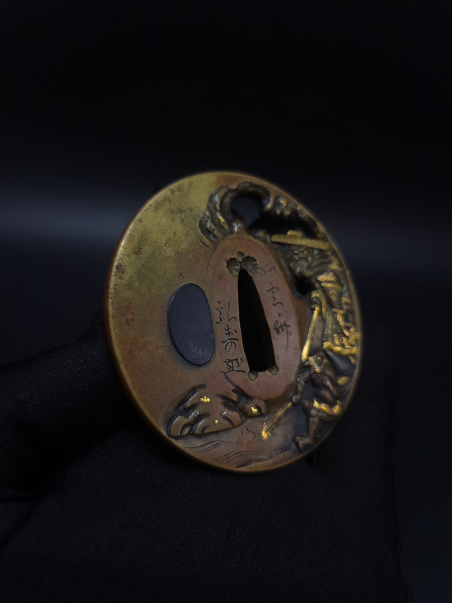 Japanese Immortal Zhong Kui and Little Ghost Tsuba for Wakzaishi Edo Period Antique A136