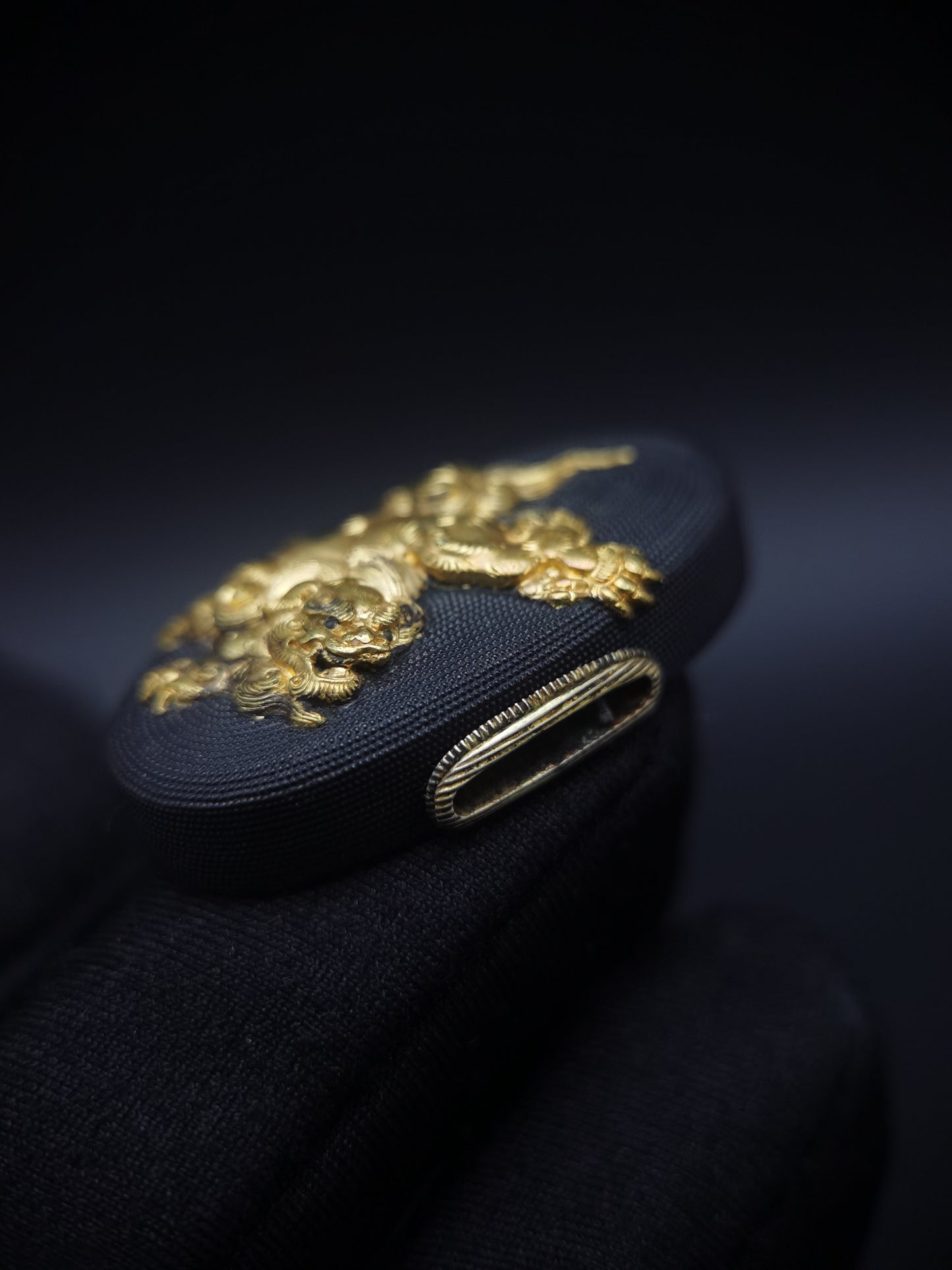 Japanese Lion Dog Pattern Fuchi Kashira for Katana and Wakziashi Edo Period Antique B083