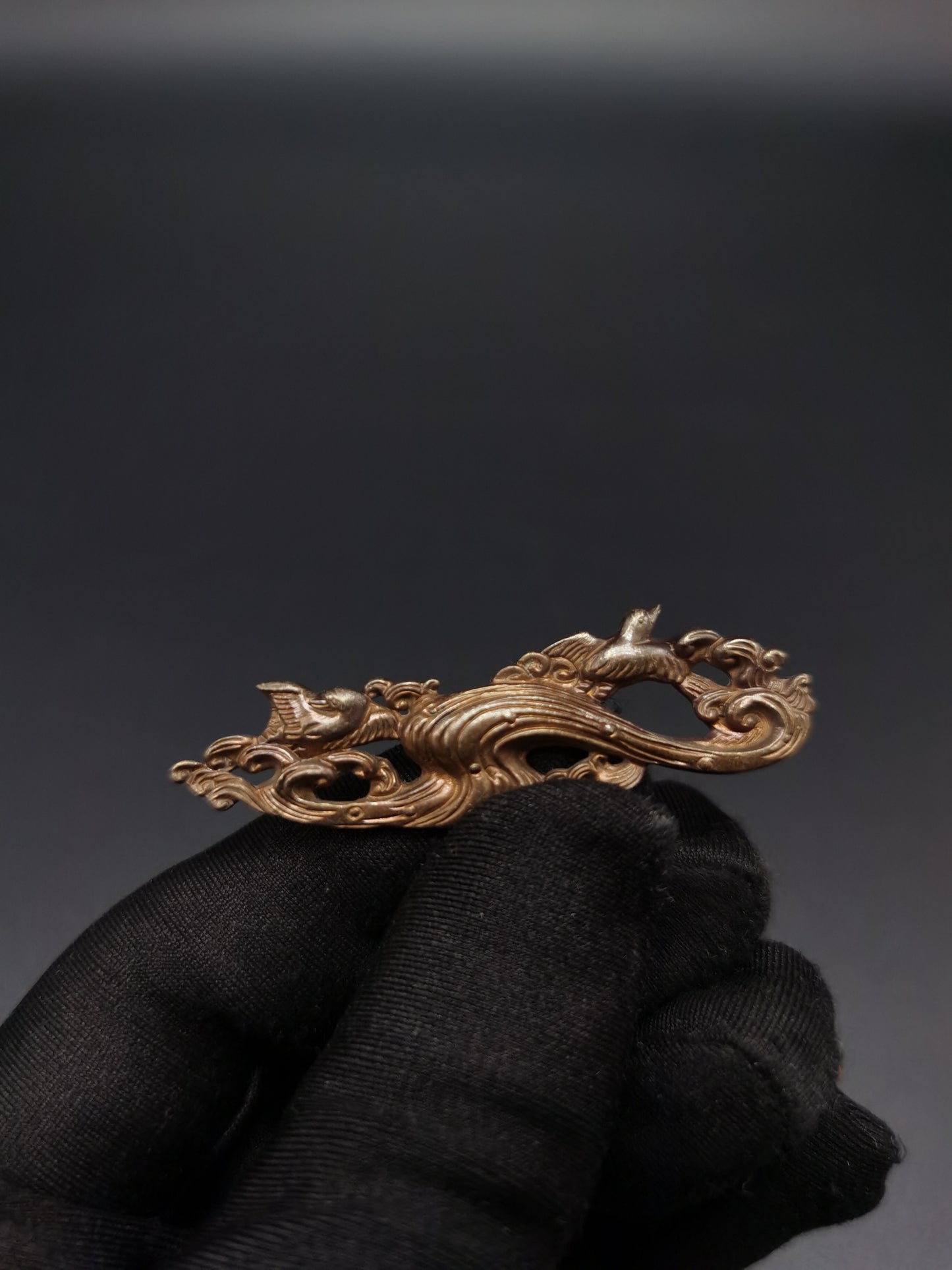 Japanese Type Wave flying bird Pattern Menuki for Katana and Wakziashi, Y152