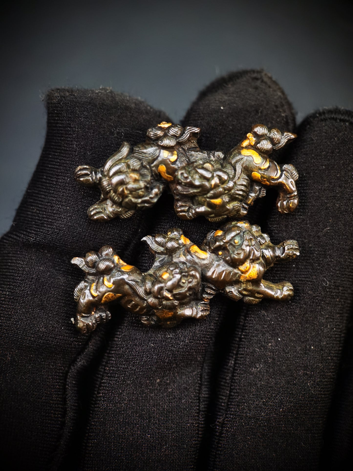 Japanese Two Lion Dogs Menuki for Katana Wakziashi Tanto Edo Period Antique C041