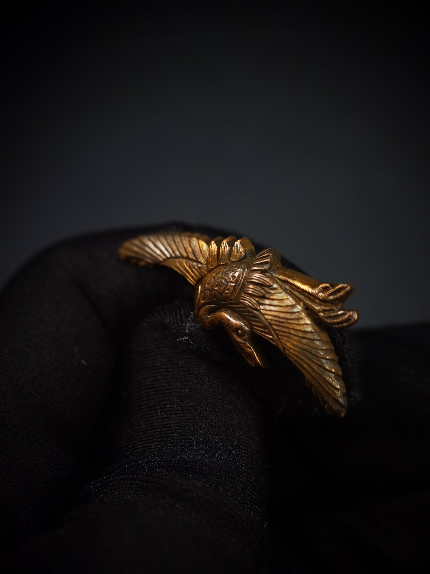Japanese Crane Menuki for Katana and  Wakziashi Edo Period Antique C049