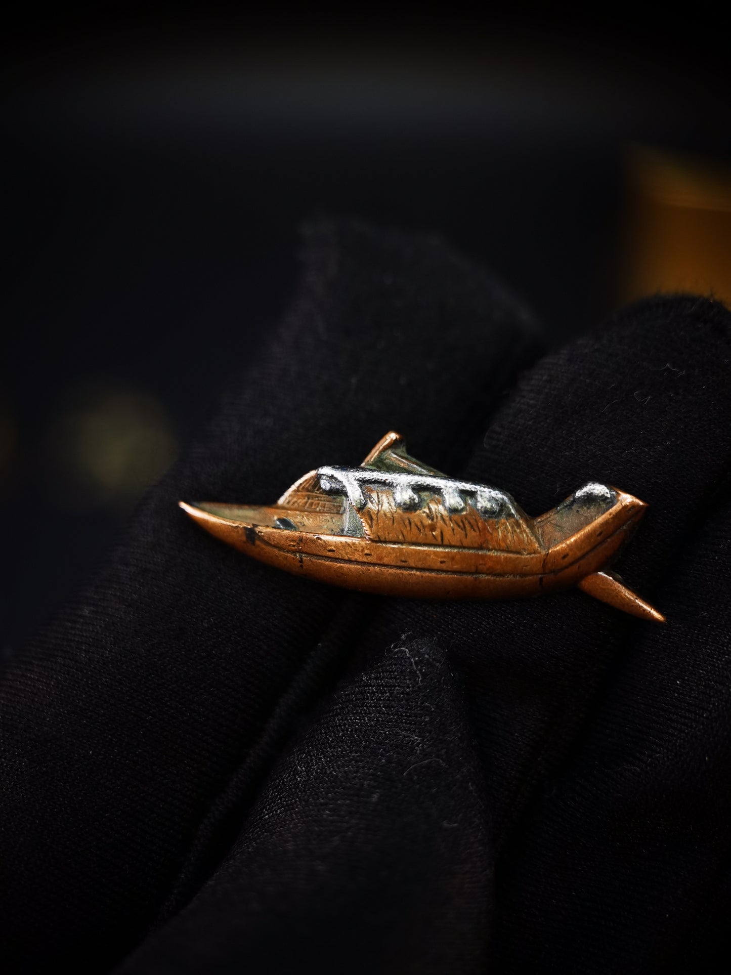 Japanese Boat with canopy Menuki for Wakziashi and Tanto Edo Period Antique C066