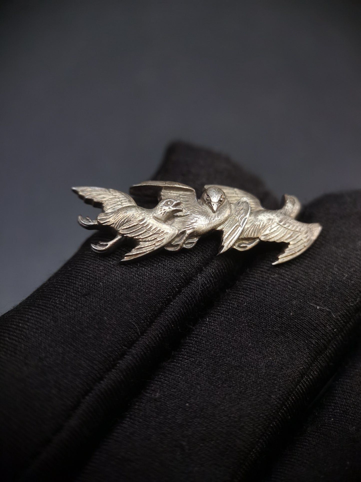 Japanese Type Pure Silver Three Little Birds Menuki for Katana and wakziashi, Y172