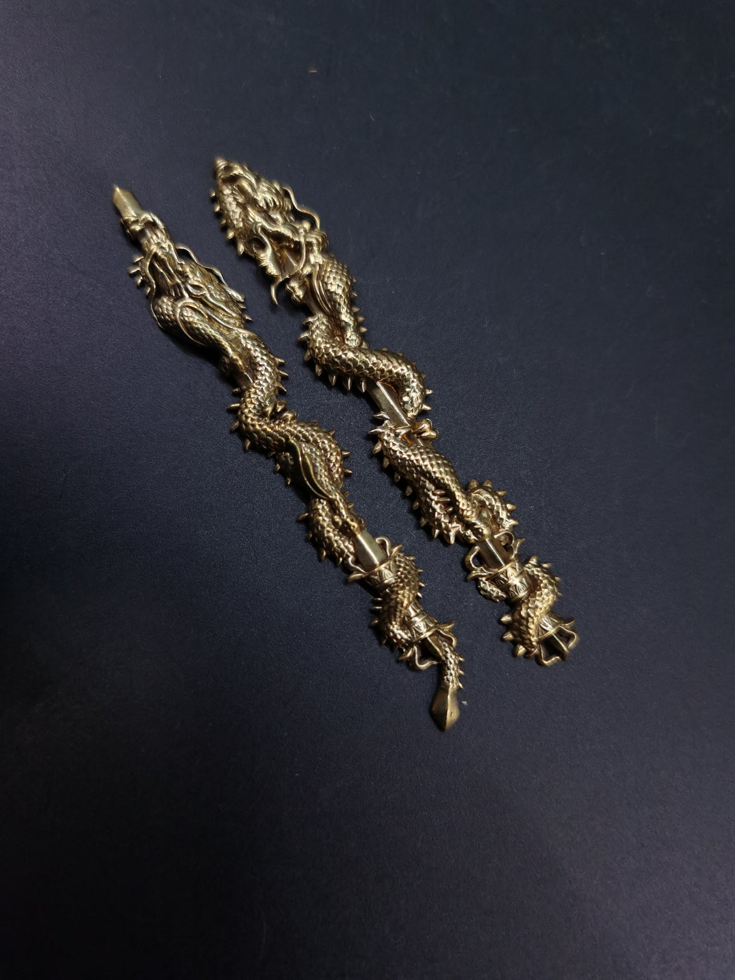 Japanese Type BIG Kurikara Dragon Menuki for Katana Tachi Hand-Tachi, Y170
