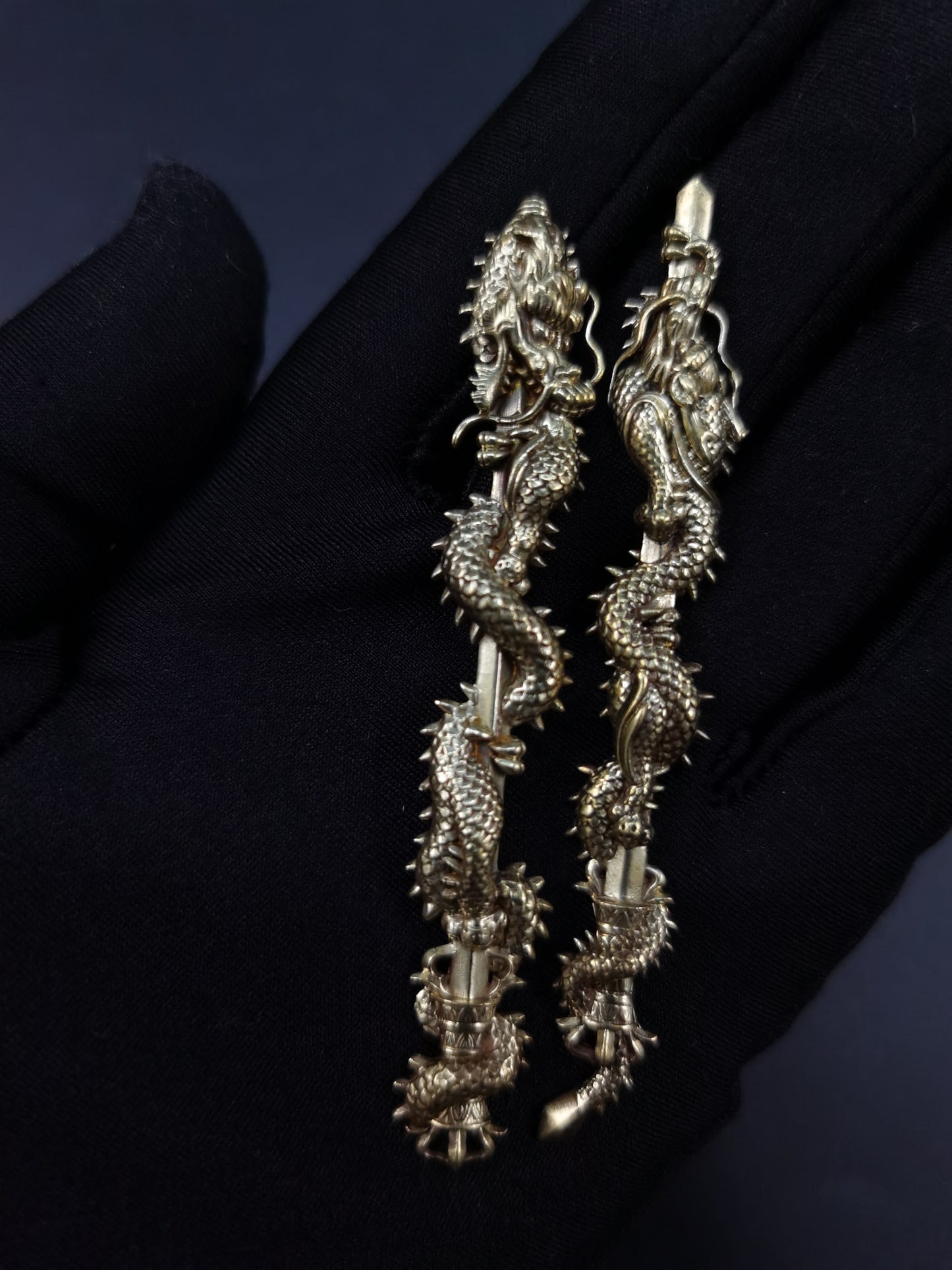 Japanese Type BIG Kurikara Dragon Menuki for Katana Tachi Hand-Tachi, Y170