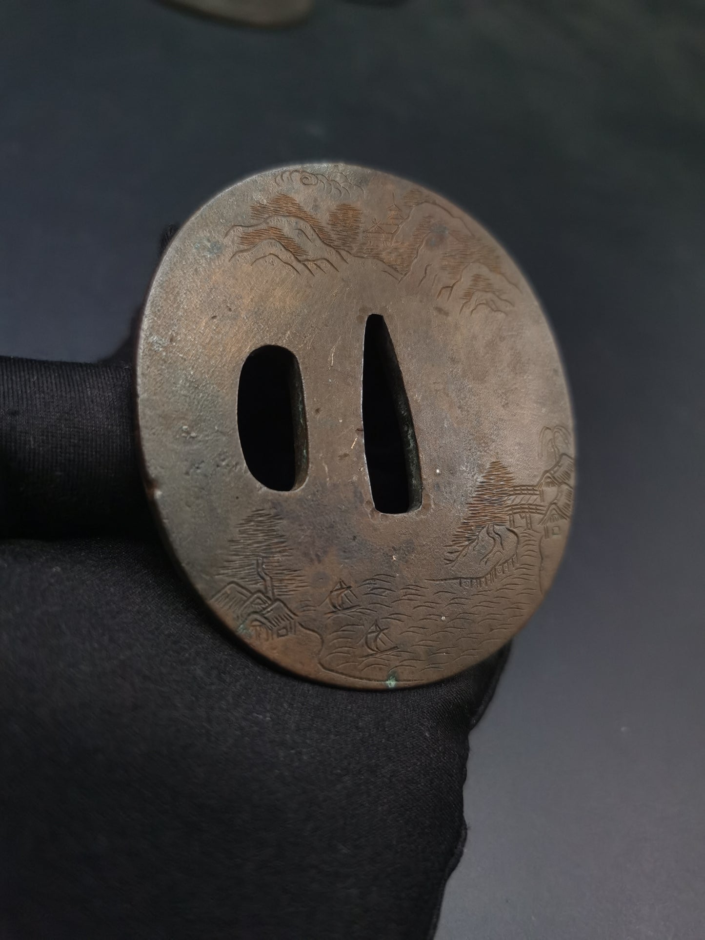 Japanese Landscape Tsuba for Katana and Wakziashi Edo Period Antique A217