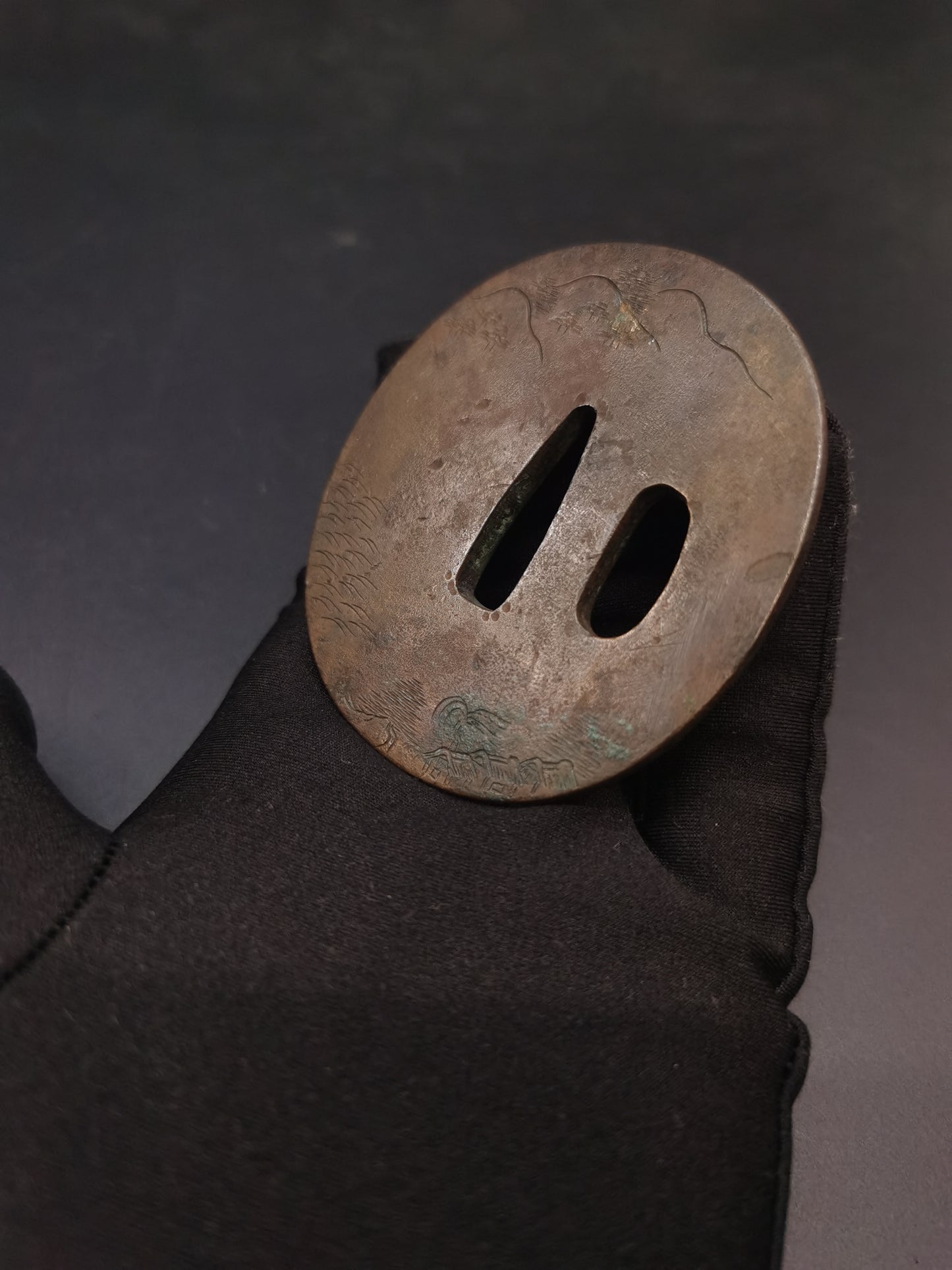 Japanese Landscape Tsuba for Katana and Wakziashi Edo Period Antique A217