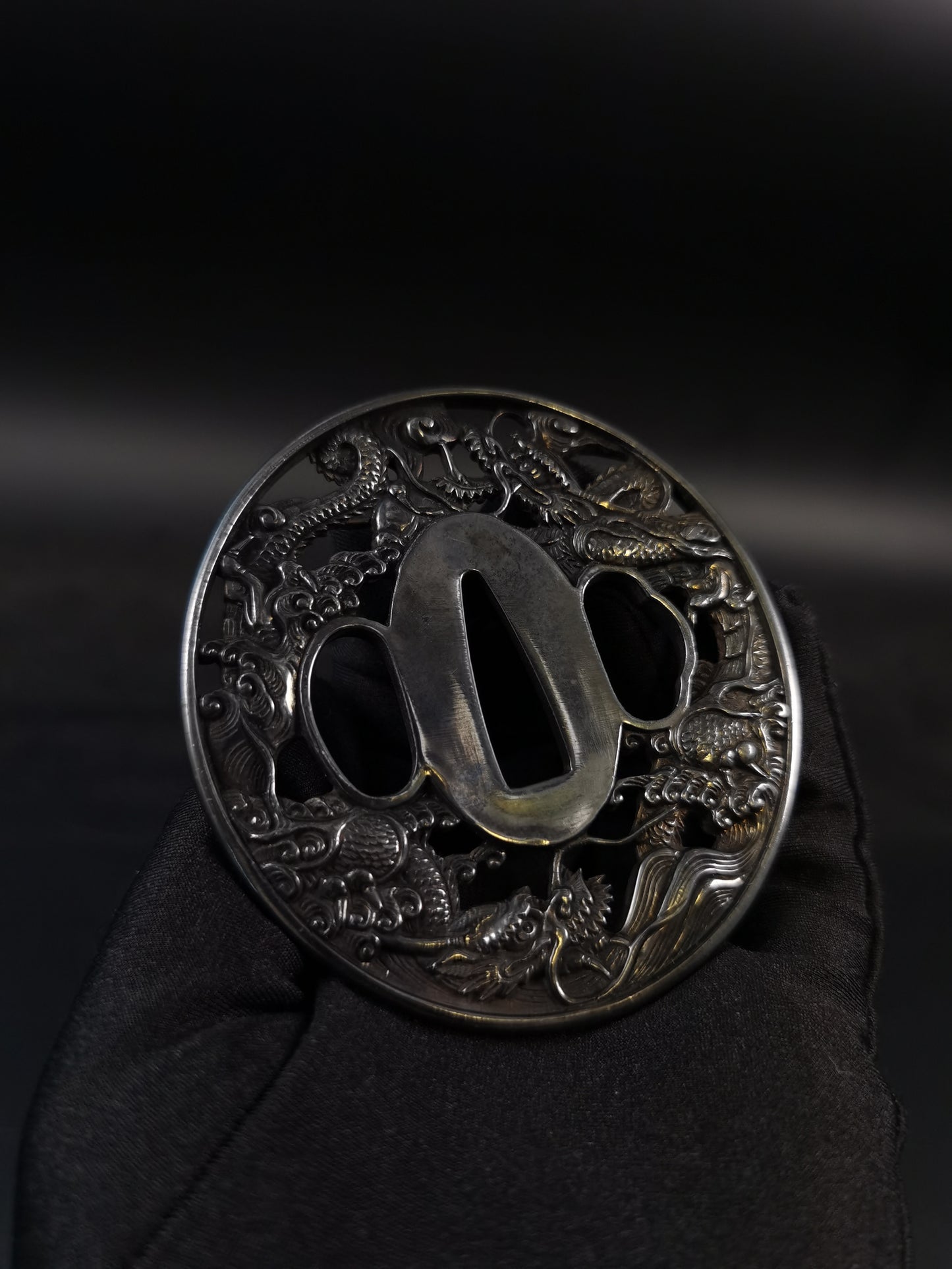 Japanese Type Wave and Dragon Pattern Tsuba for Katana and Wakziashi, Y162