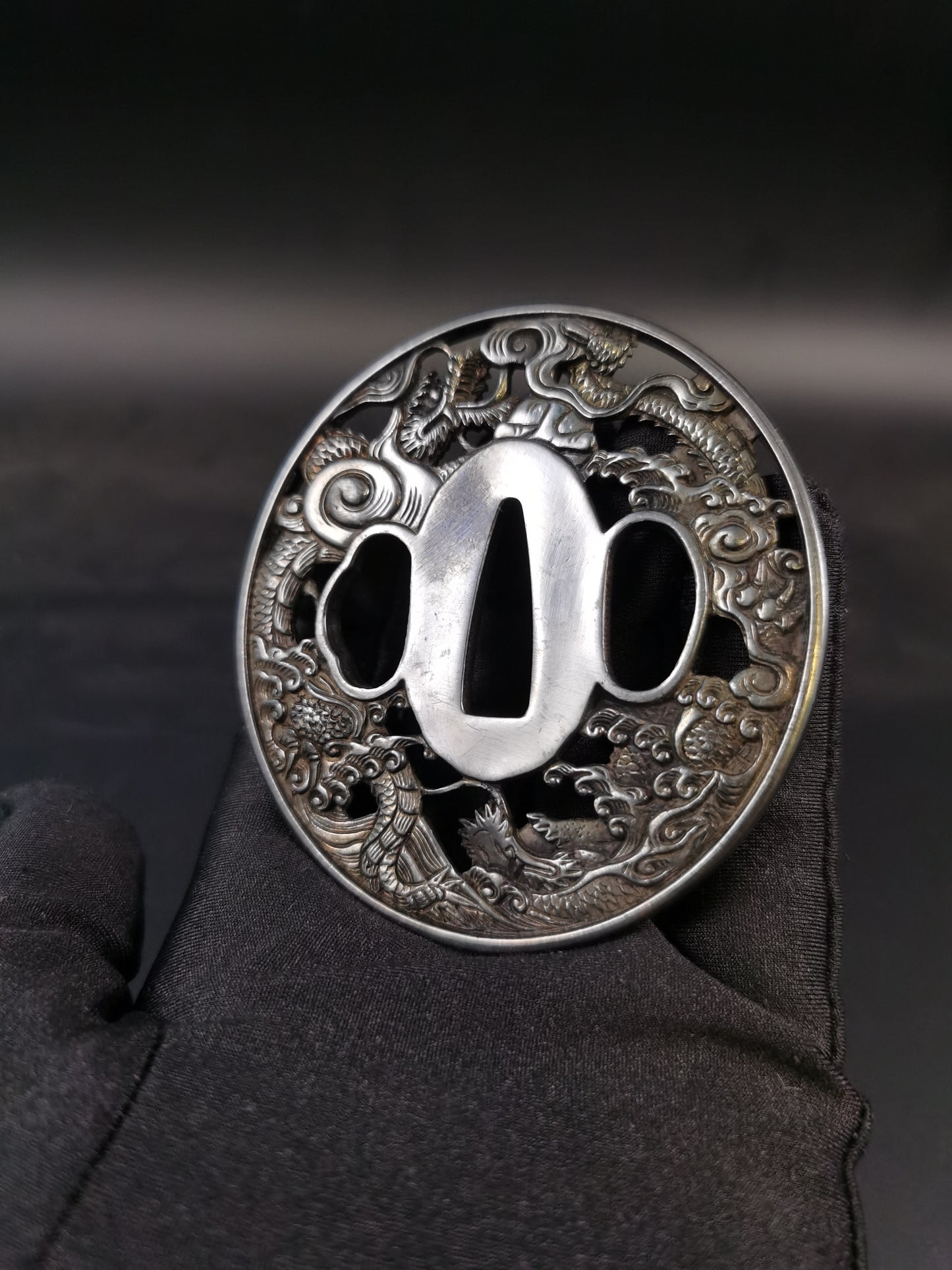 Japanese Type Wave and Dragon Pattern Tsuba for Katana and Wakziashi, Y162