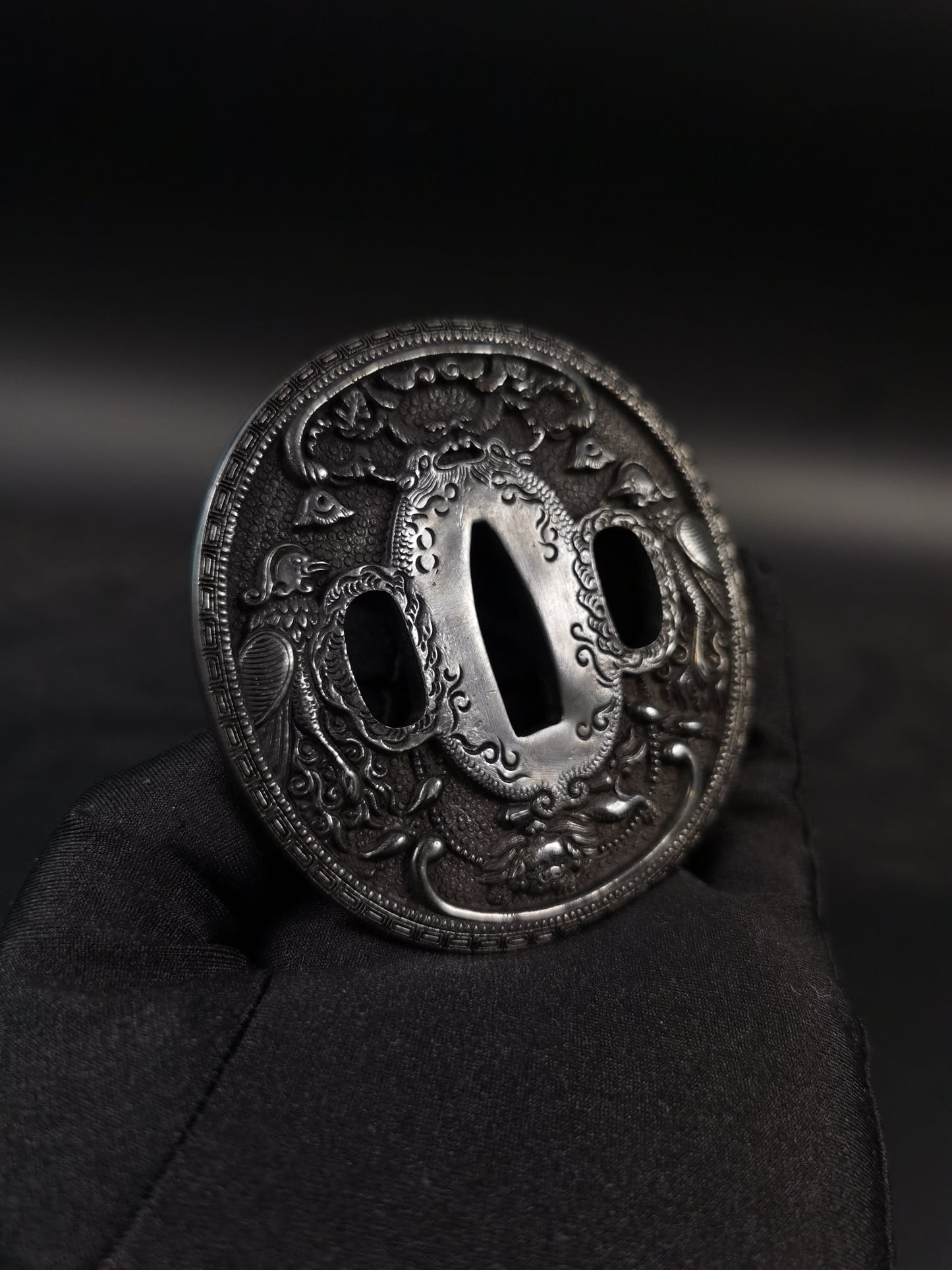 Japanese Type Dragon Phoenix Lion Pattern Tsuba for Katana and Wakziashi Y163
