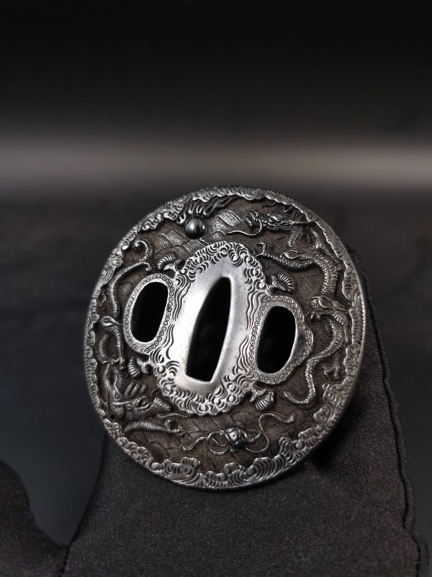 Japanese Type Dragon Phoenix Lion Pattern Tsuba for Katana and Wakziashi Y163