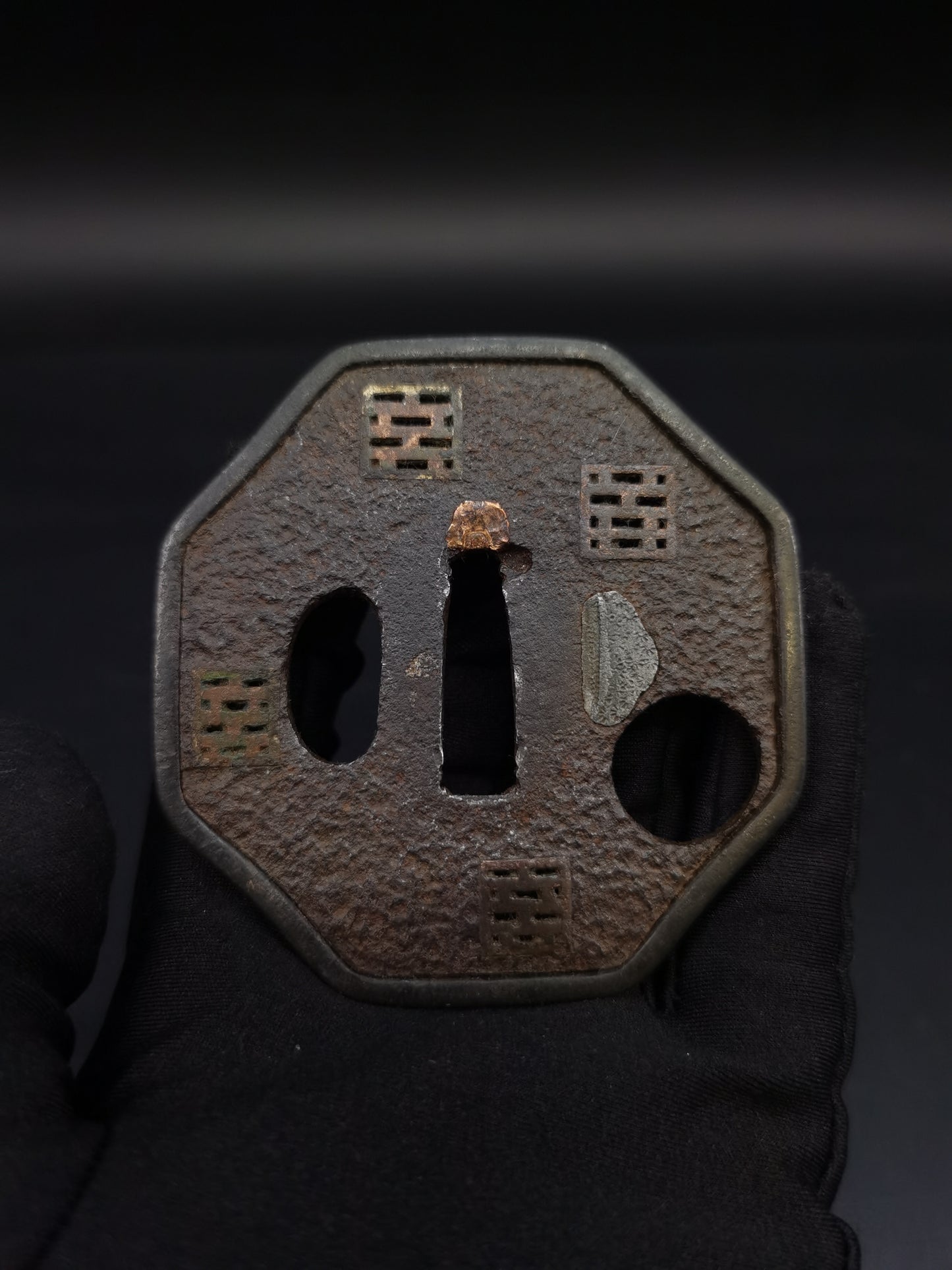 Japanese Eight Diagrams Tsuba for Katana and Wakziashi Edo Period Antique A225