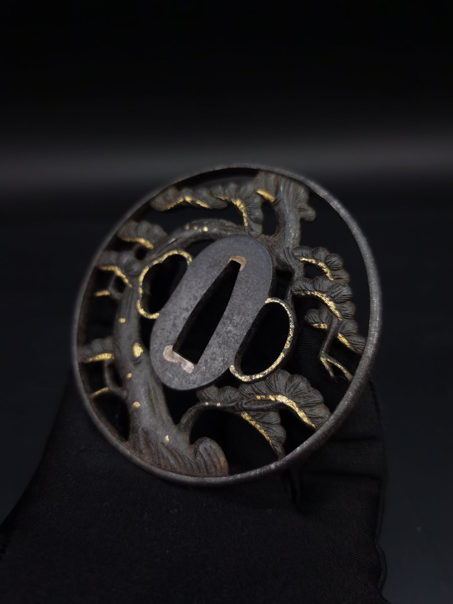 Japanese Pine tree Sukashibori Tsuba for Katana and Wakziashi Edo Period Antique A229