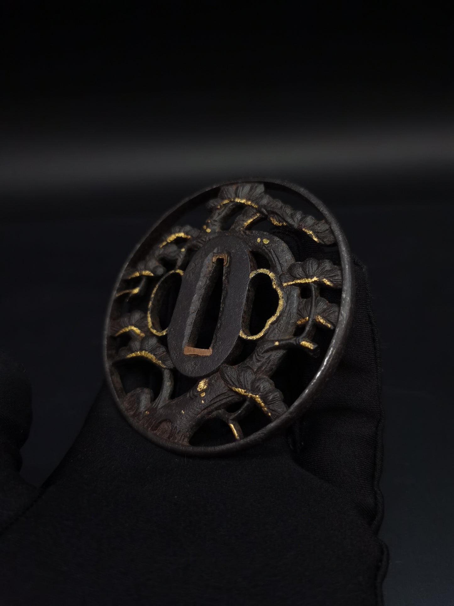 Japanese Pine tree Sukashibori Tsuba for Katana and Wakziashi Edo Period Antique A229