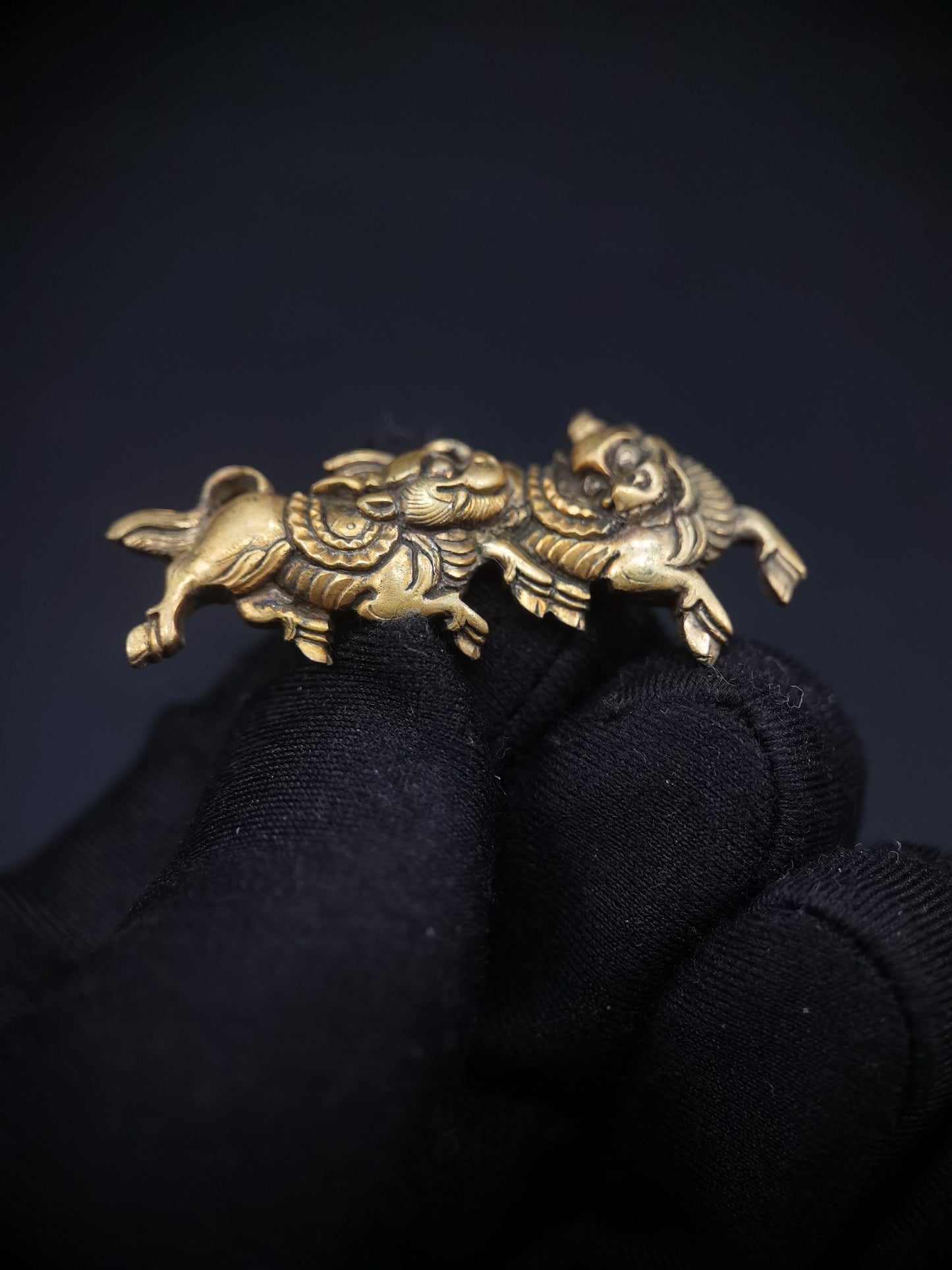 Japanese Type Double Qilin Menuki for Katana and Wakziashi Edo Period Antique C083