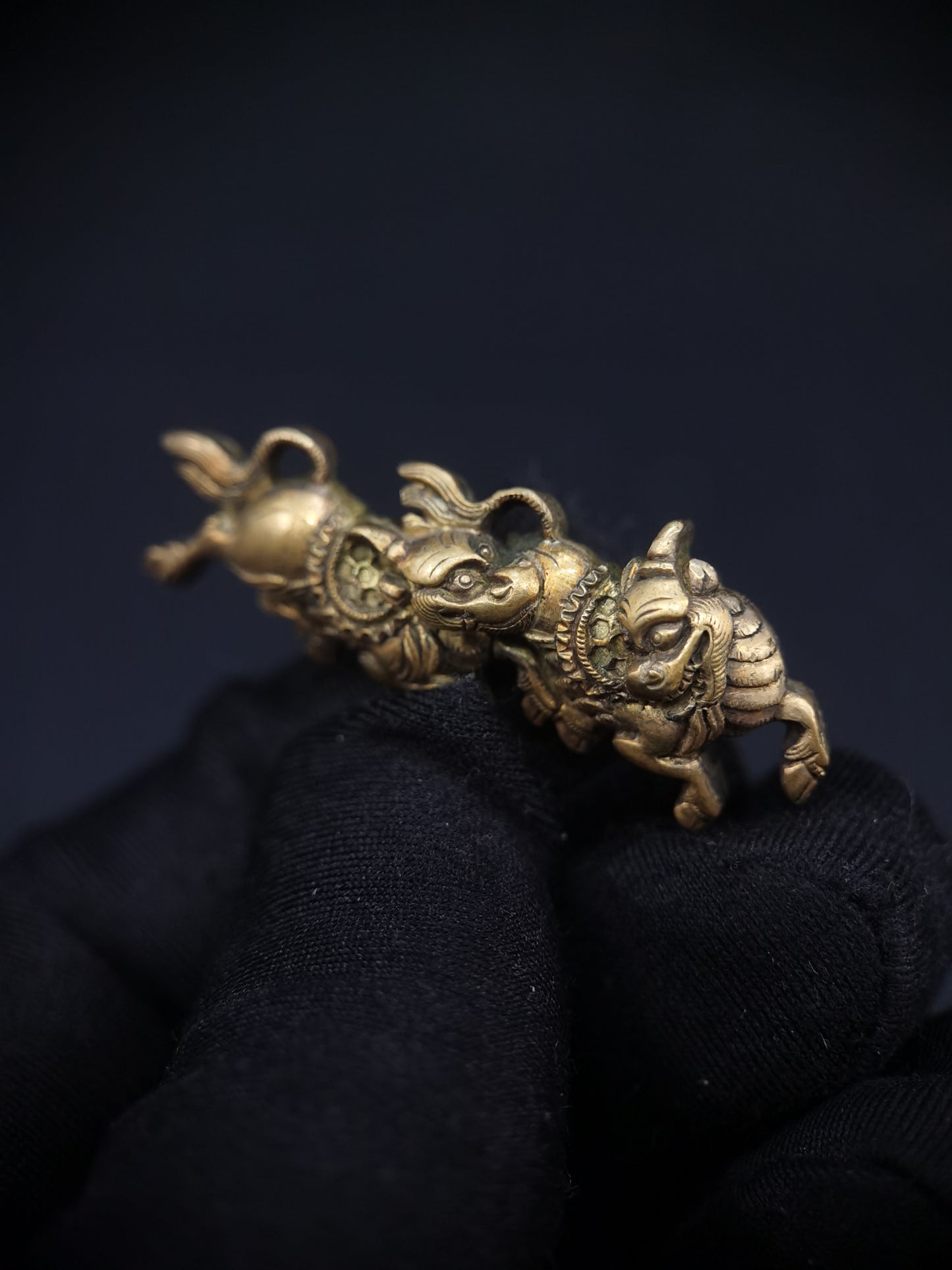 Japanese Type Double Qilin Menuki for Katana and Wakziashi Edo Period Antique C083