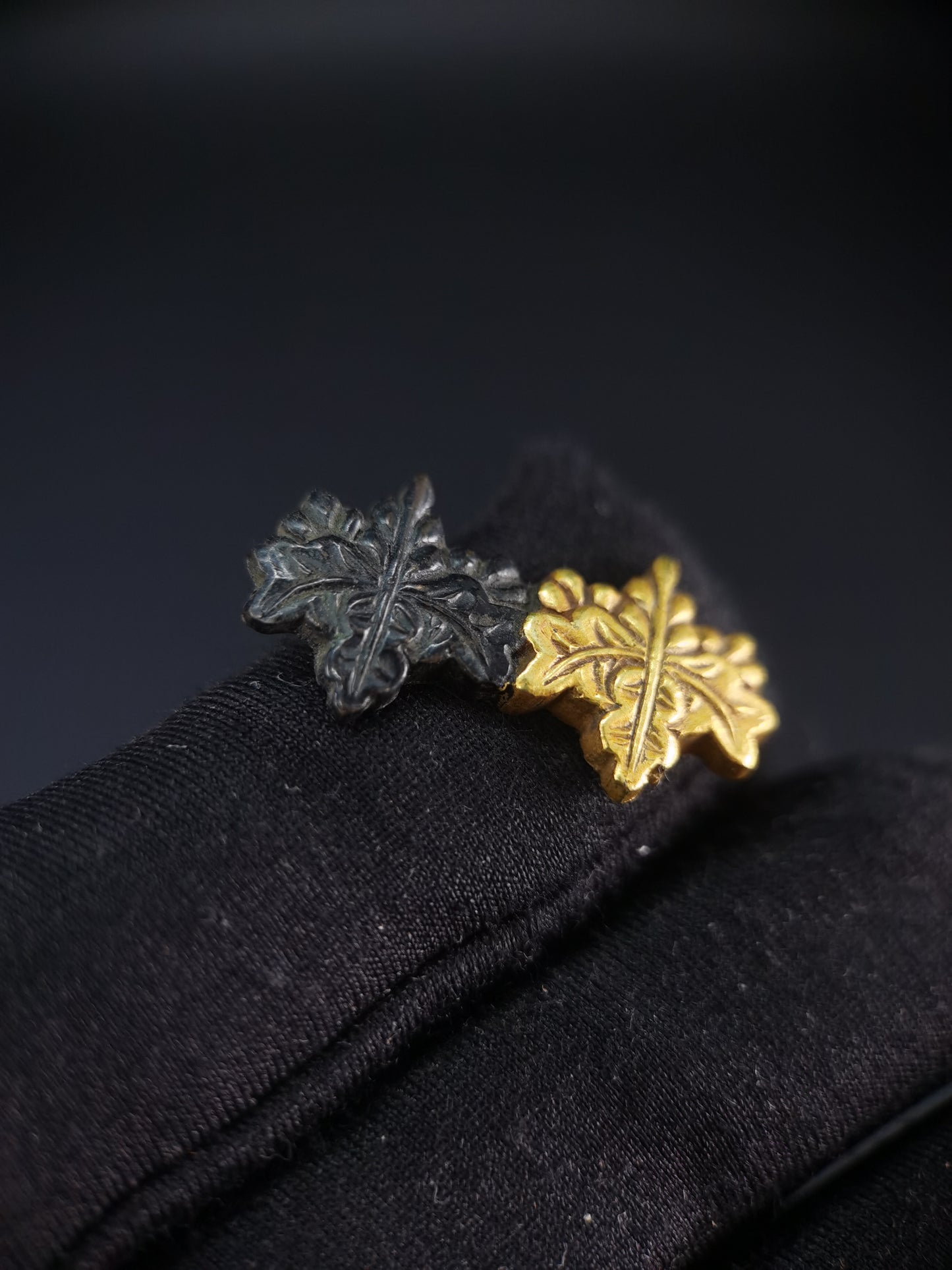 Japanese Duplex Kiri Mon Pattern Menuki for Wakziashi and Tanto Edo Period Antique C096