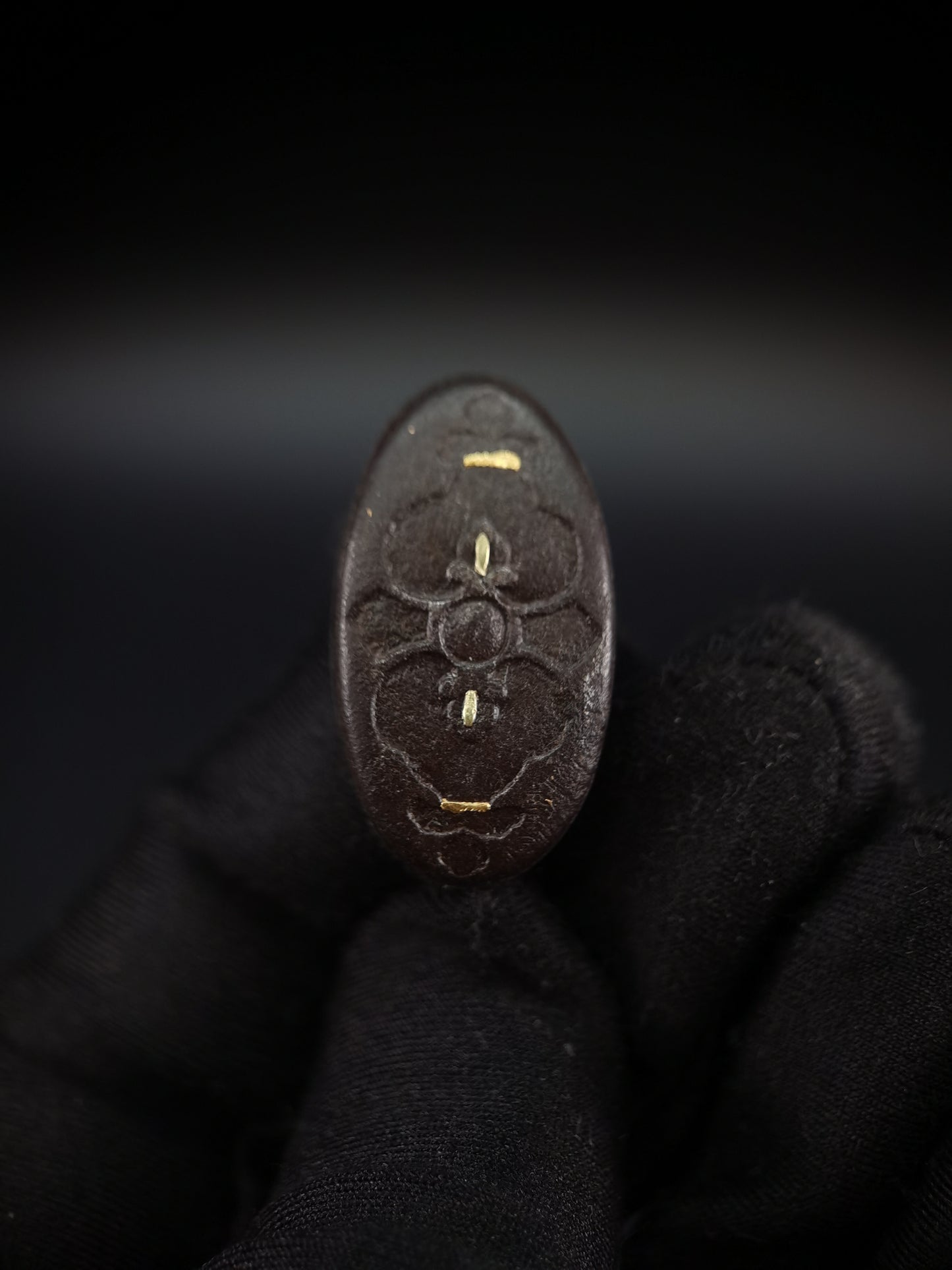 Japanese Flower Pattern Single Kashira for Katana Wakziashi Edo Period Antique G048