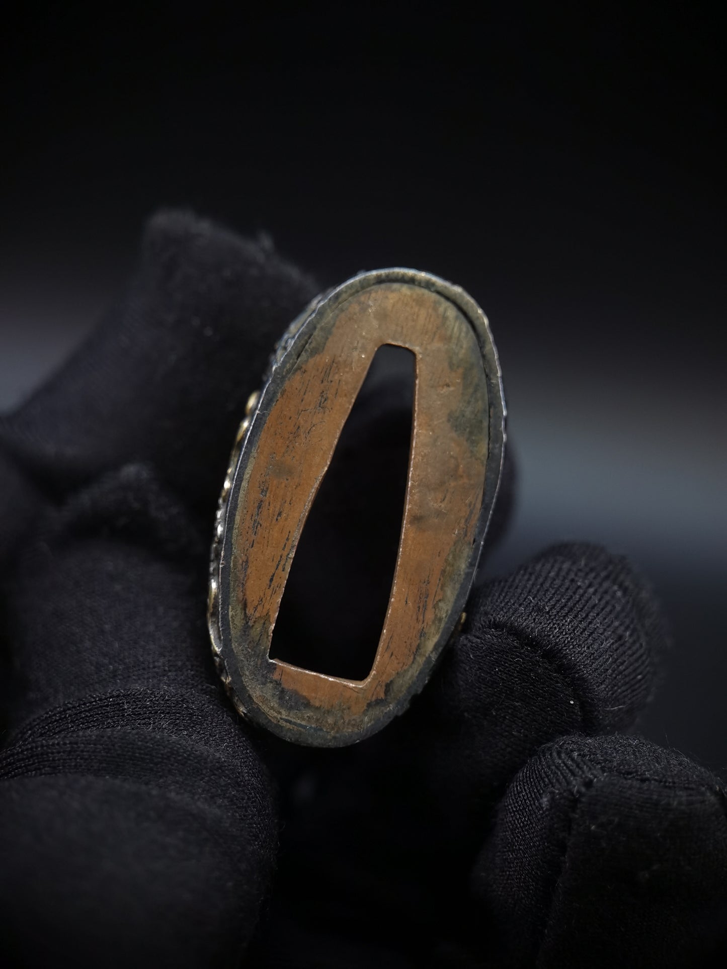 Japanese Sika Deer with Autumn Grass Pattern Single Fuchi for Katana Wakziashi Edo Period Antique F142