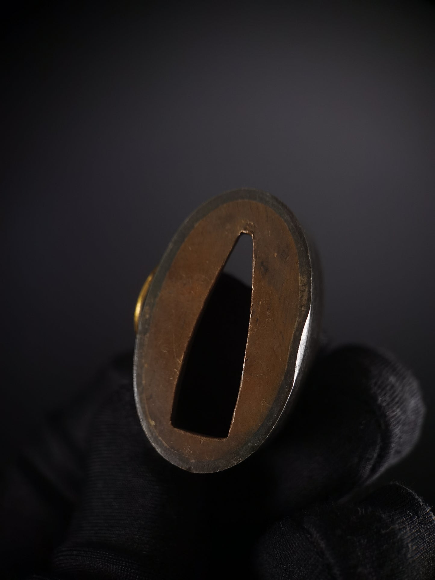 Japanese Fmily Crest Pattern Single Fuchi for Katana Wakziashi Edo Period Antique F153