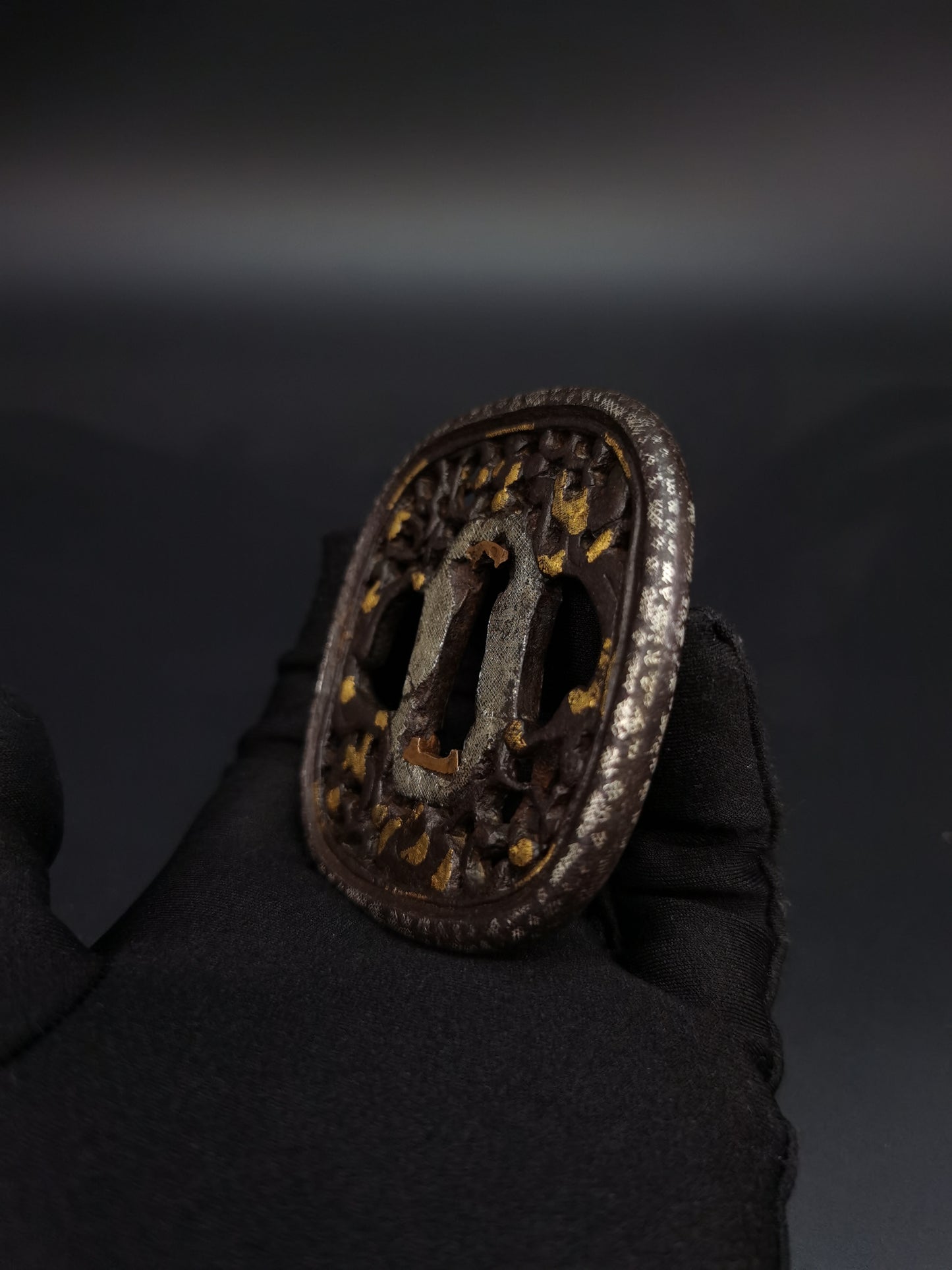 Japanese Double Dragon Tsuba for Wakzaishi Edo Period Antique A165