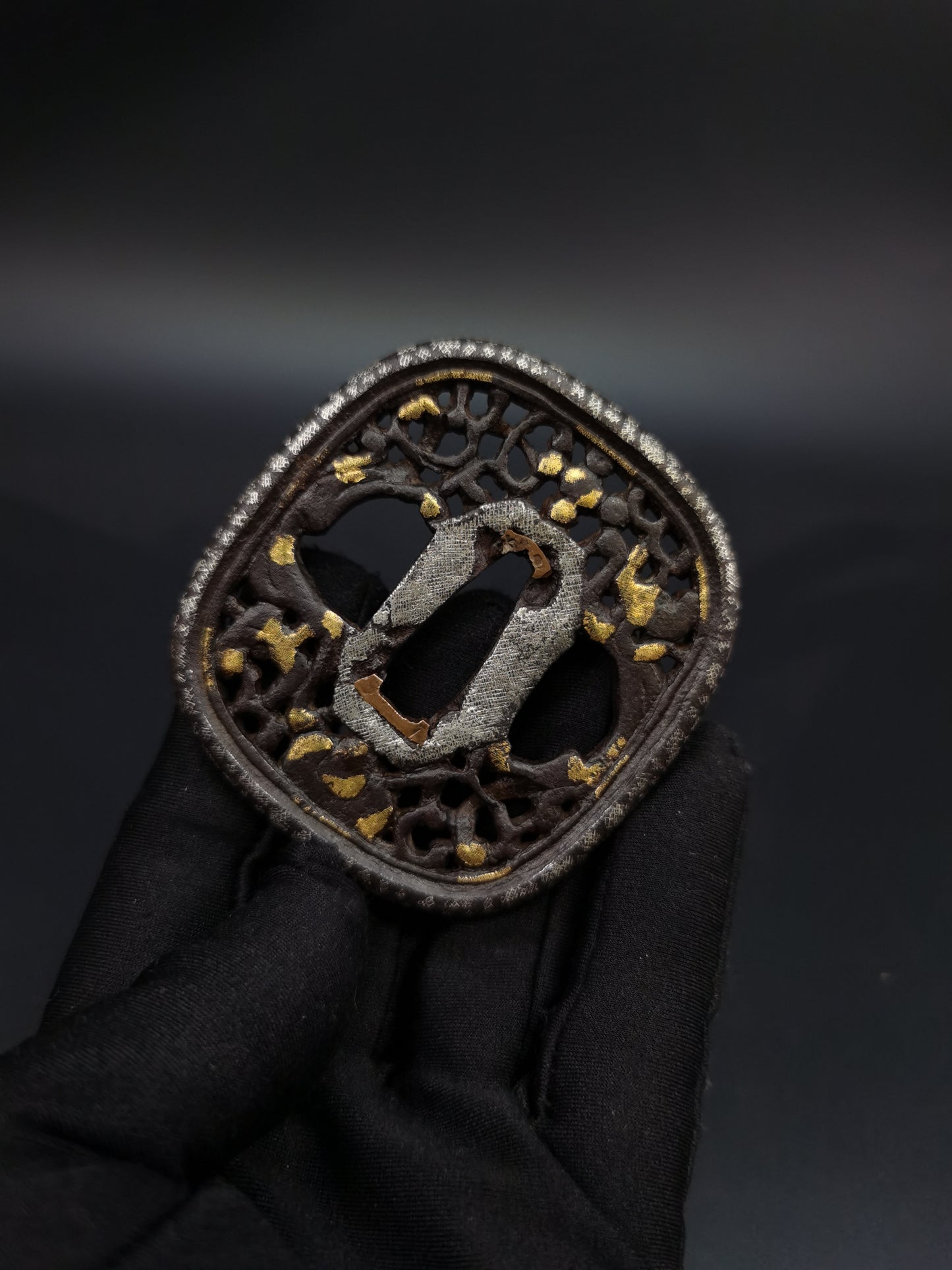Japanese Double Dragon Tsuba for Wakzaishi Edo Period Antique A165