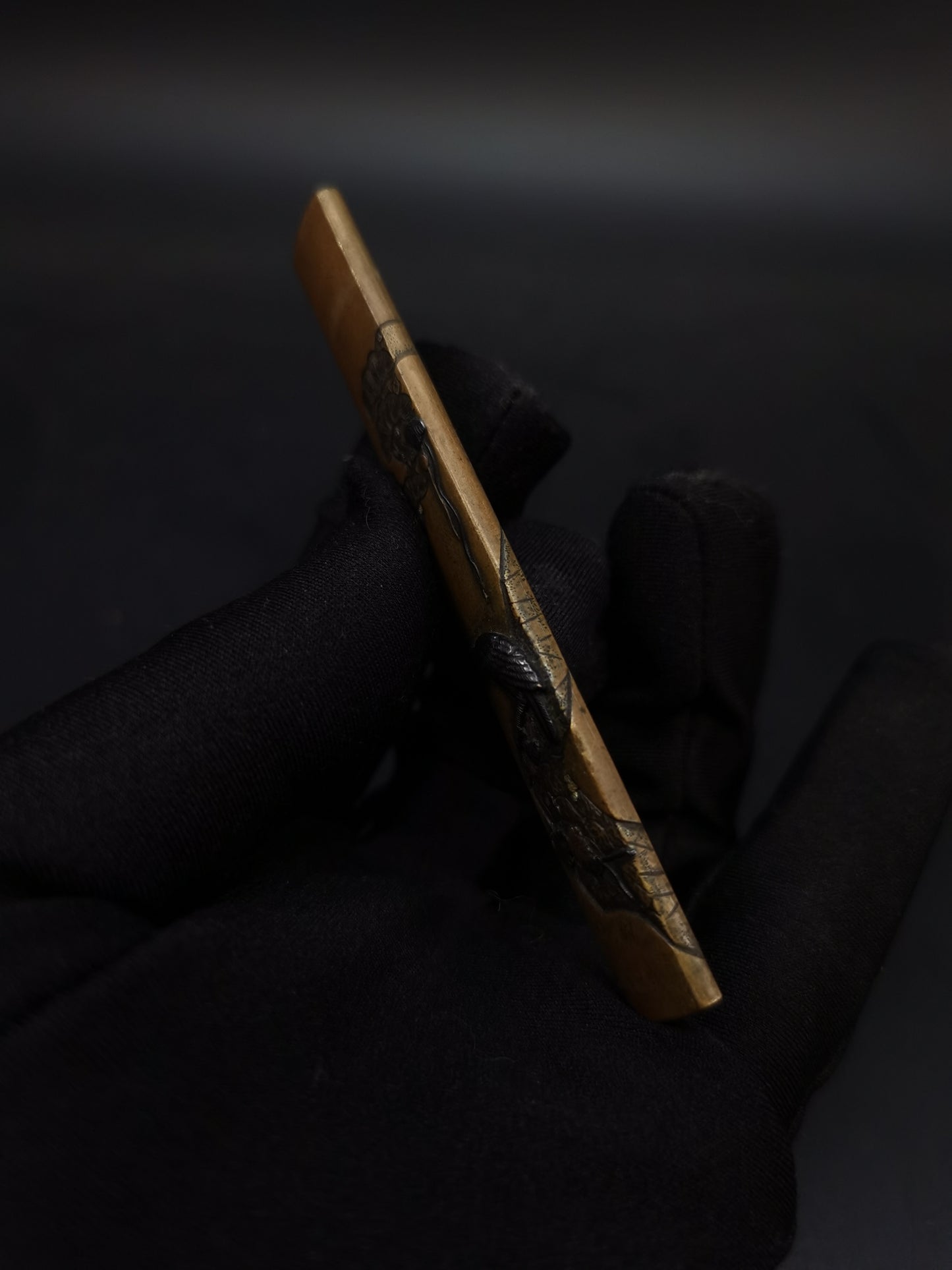 Japanese Hawk & Pine Pattern Kozuka for wakziashi and tanto Edo period antique D106