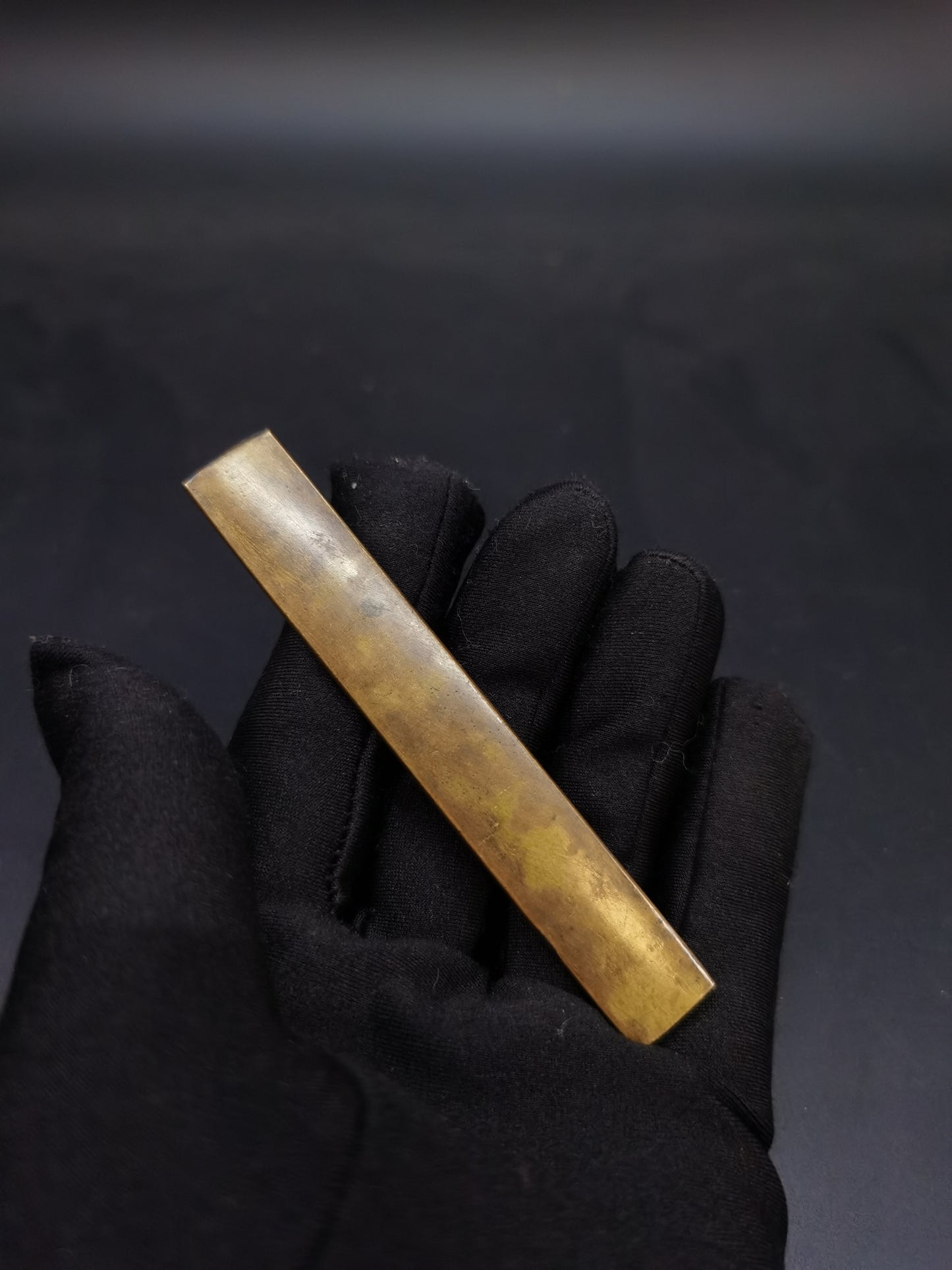 Japanese Waves and Plovers Pattern Kozuka for wakziashi and tanto Edo period antique D109