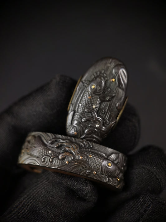 Japanese Wave carp Fuchi & Kashira for Katana and Wakziashi Edo Period Antique B103