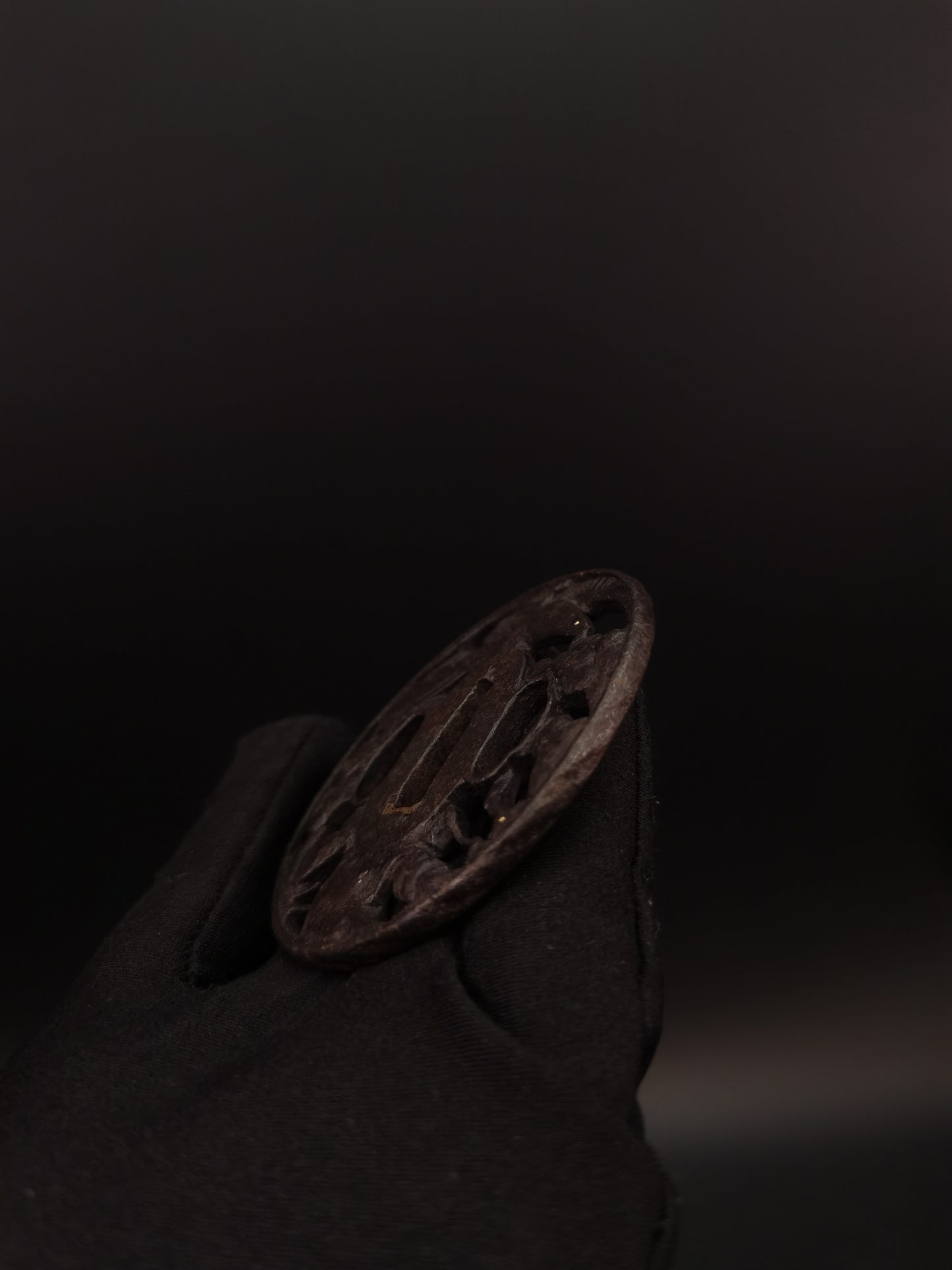 Japanese Pine and Eagle Tsuba for Katana and Wakziashi Edo Period Antique A199