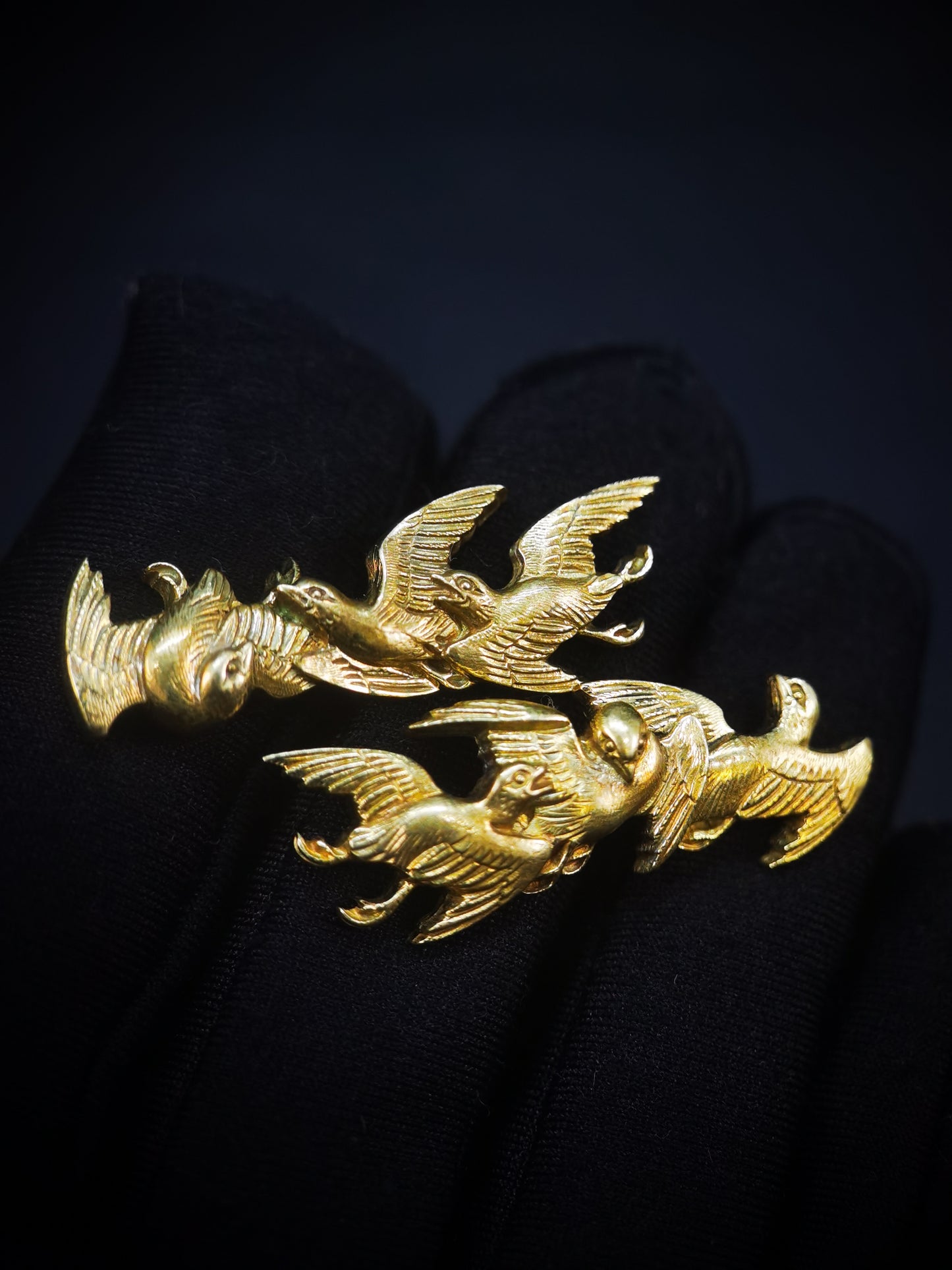 Japanese Type Three Little Birds Pattern Menuki for Katana and wakziashi, Y168