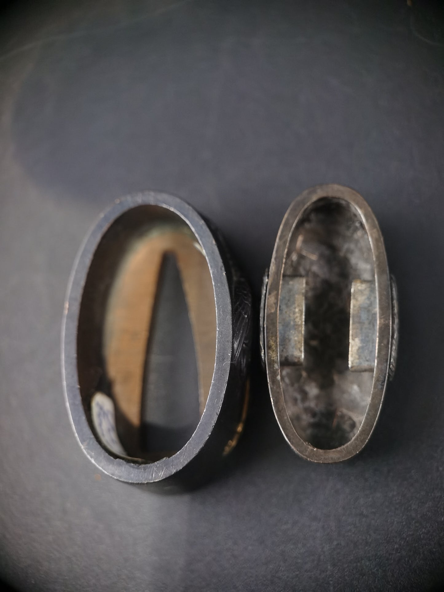 Japanese Crane Pattern Fuchi Kashira for Katana and Wakziashi Edo Period Antique B099