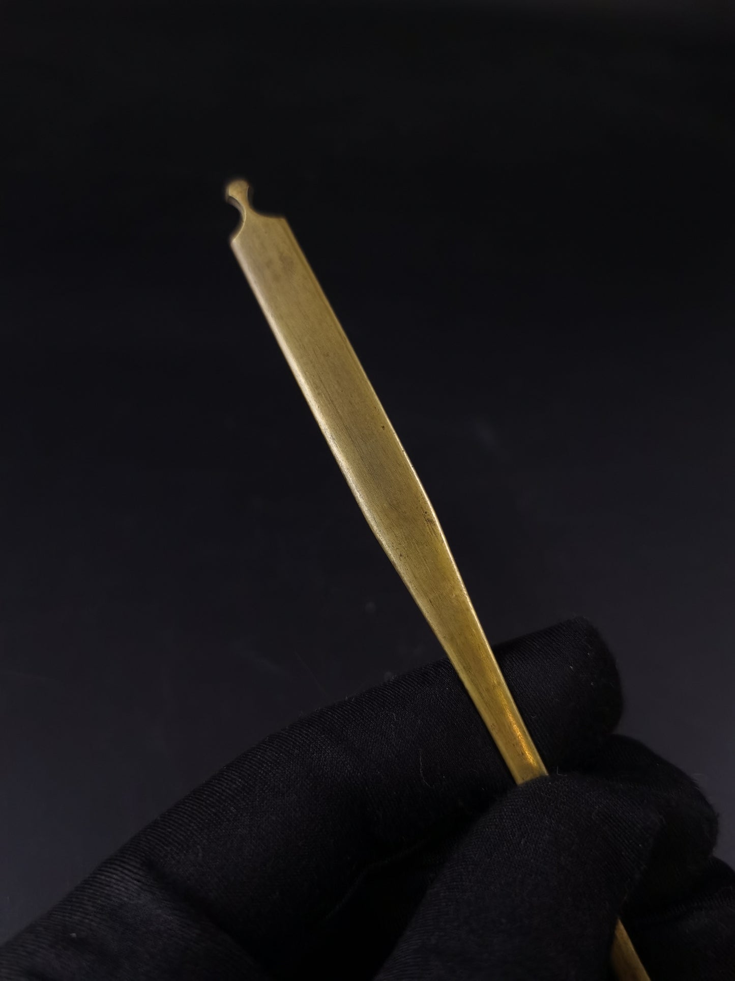 Japanese Brass Ground Matsushiro Design, Kozuka & Kogai Two-piece Set for wakziashi and tanto Edo period antique D129