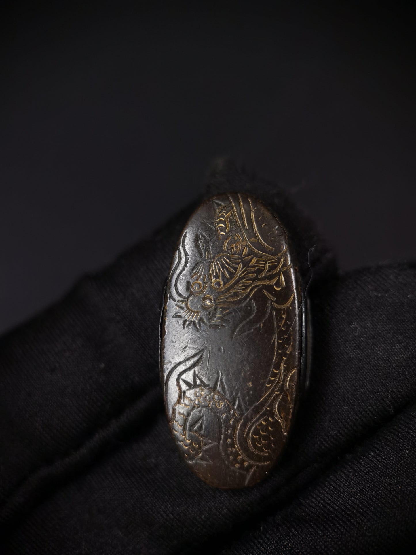 Japanese Dragon Fuchi & Kashira for Katana and Wakziashi Edo Period Antique B104