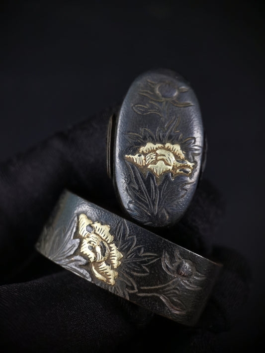 Japanese Peony Fuchi & Kashira for Katana and Wakziashi Edo Period Antique B108