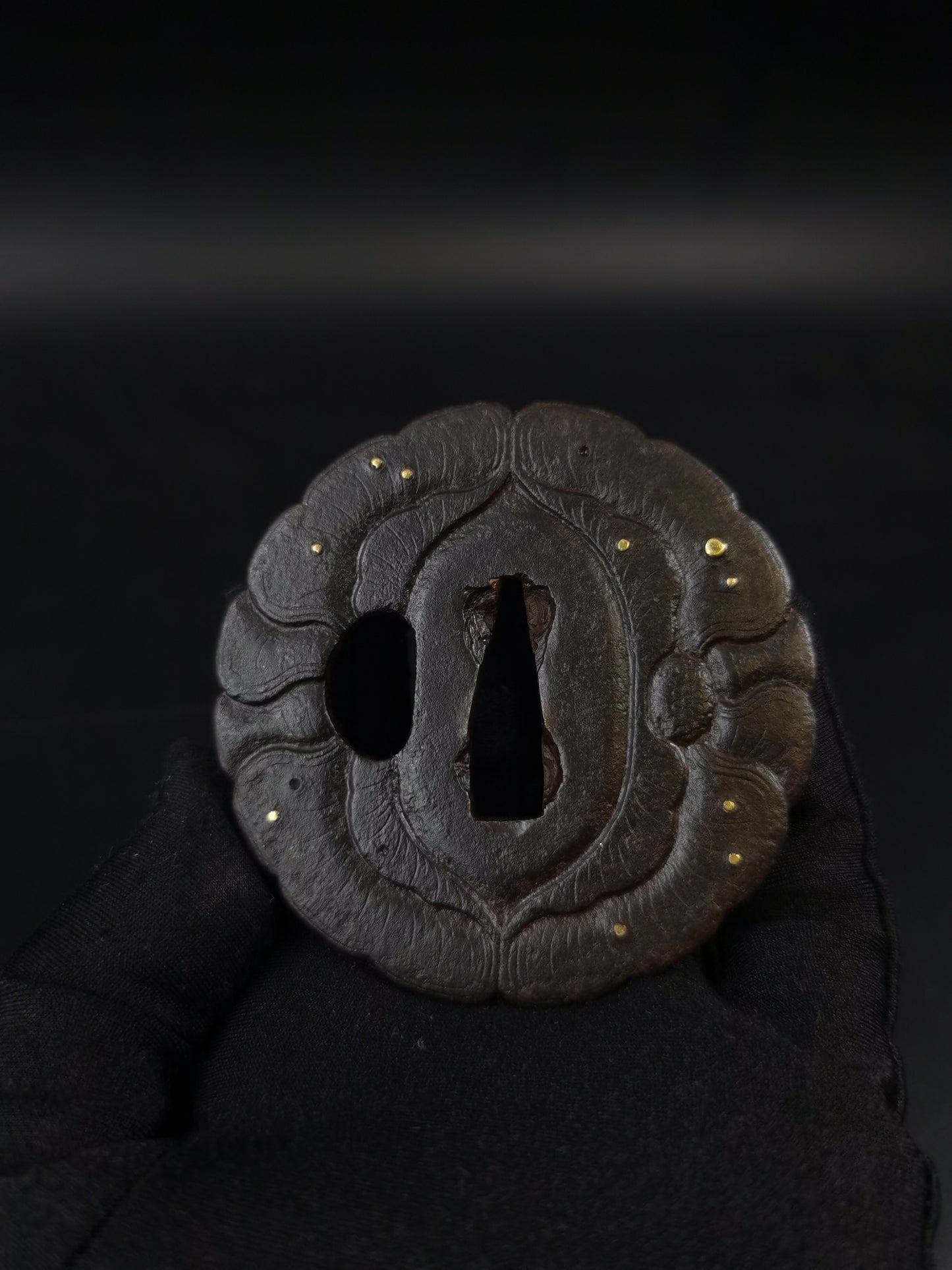 Japanese Peony Pattern Tsuba for Wakziashie Edo Period Antique A246