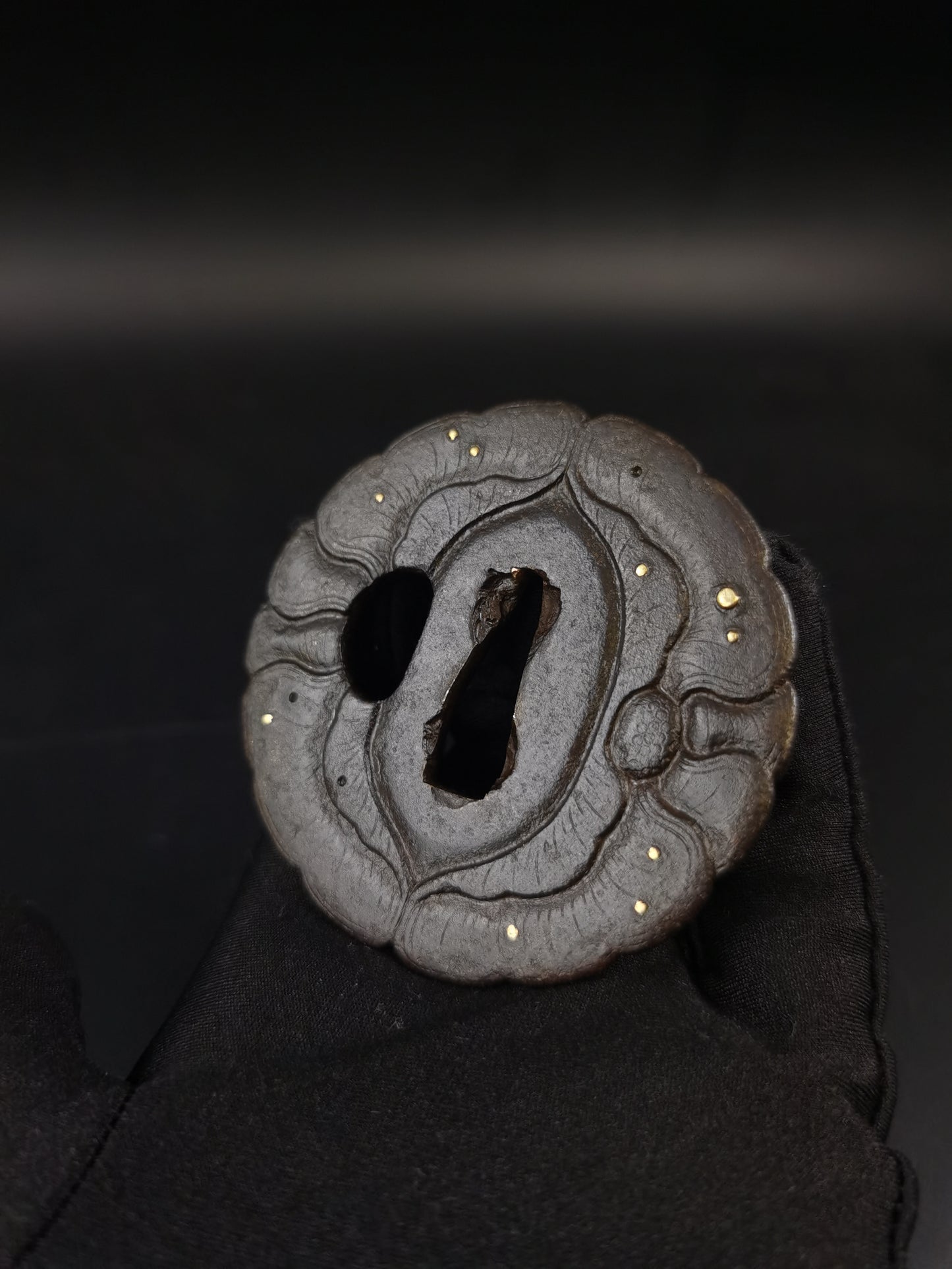 Japanese Peony Pattern Tsuba for Wakziashie Edo Period Antique A246