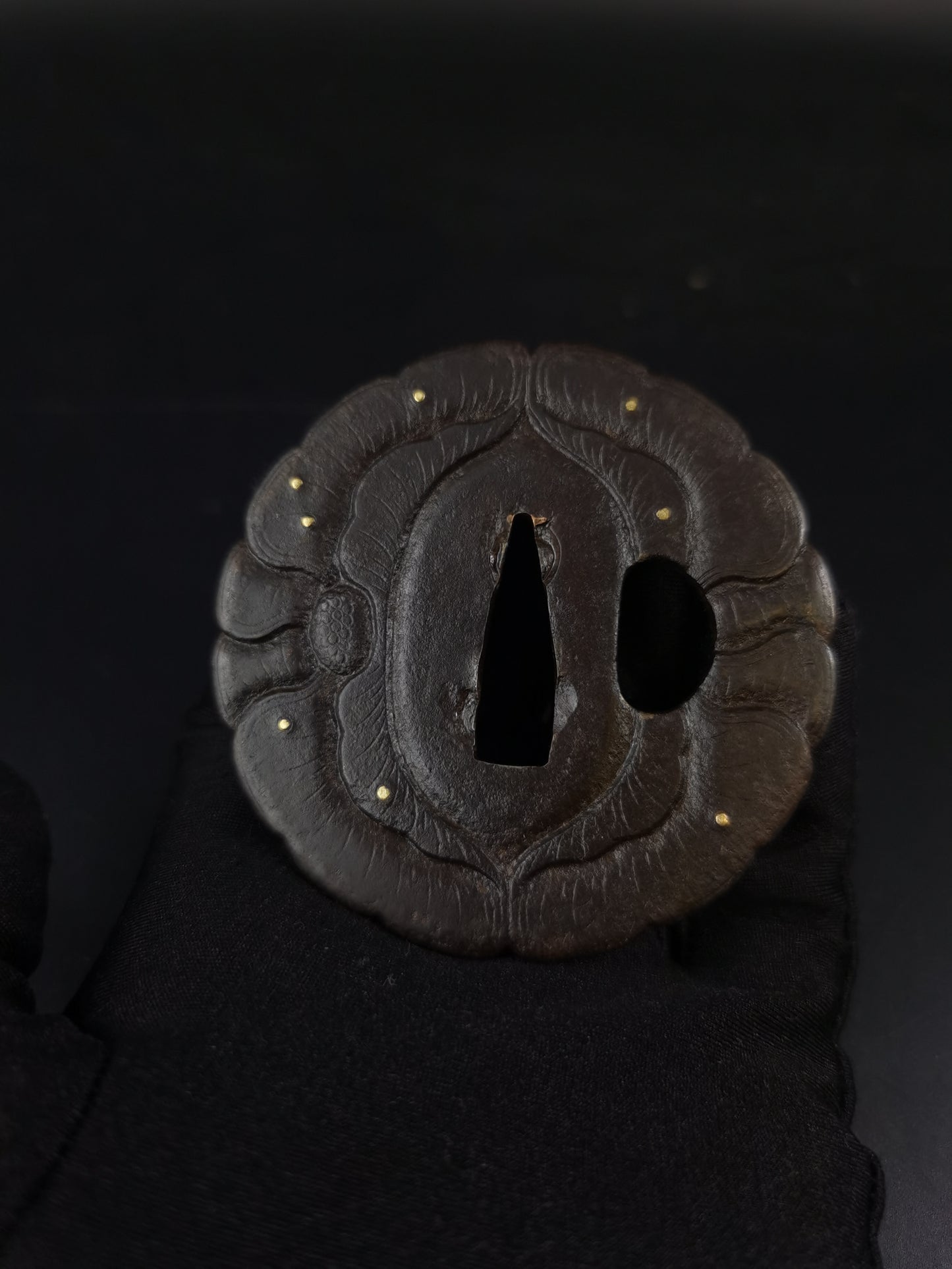 Japanese Peony Pattern Tsuba for Wakziashie Edo Period Antique A246