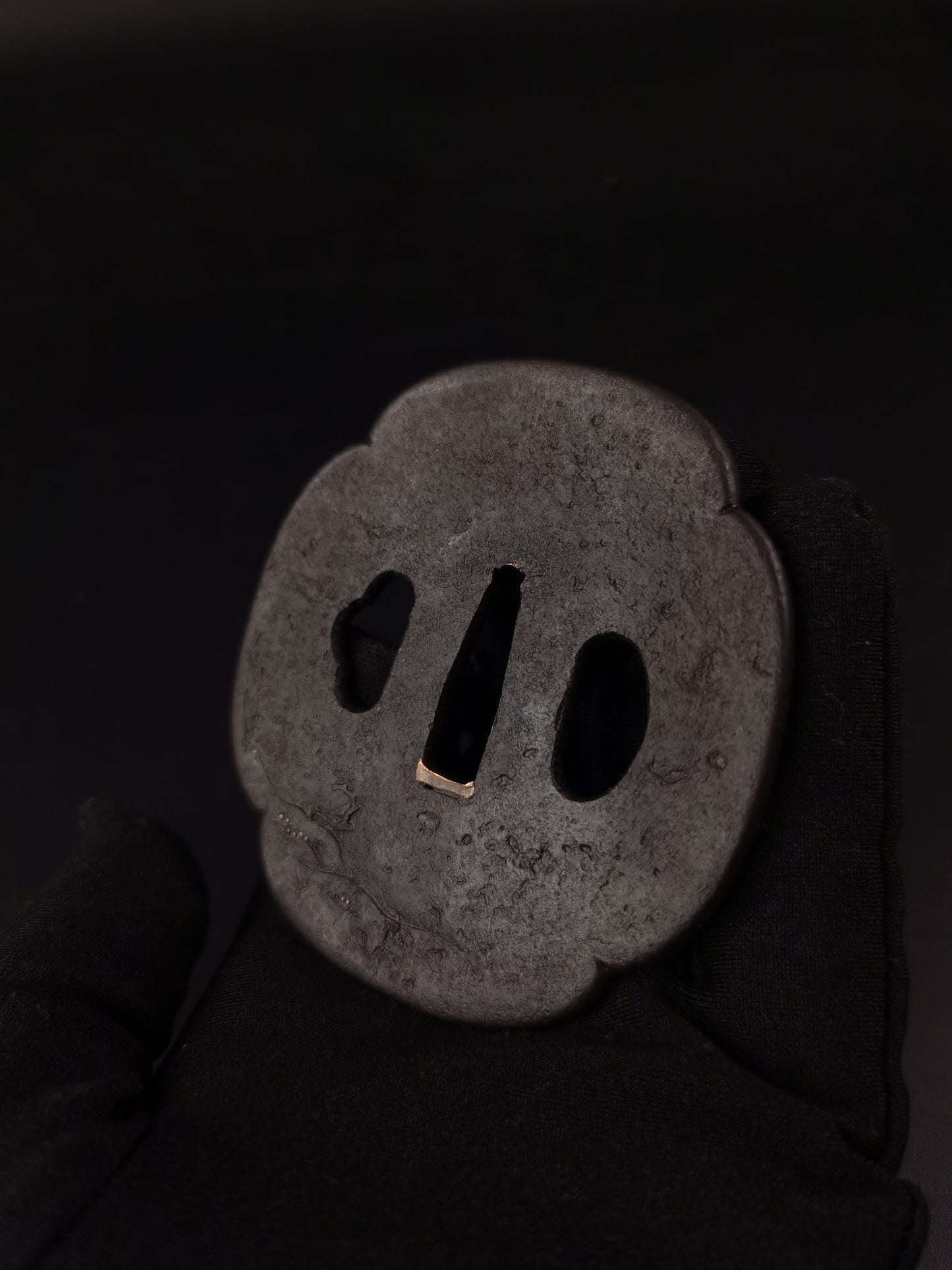 Japanese Sages Pattern Tsuba for Katana and Wakziashi Edo Period Antique A249