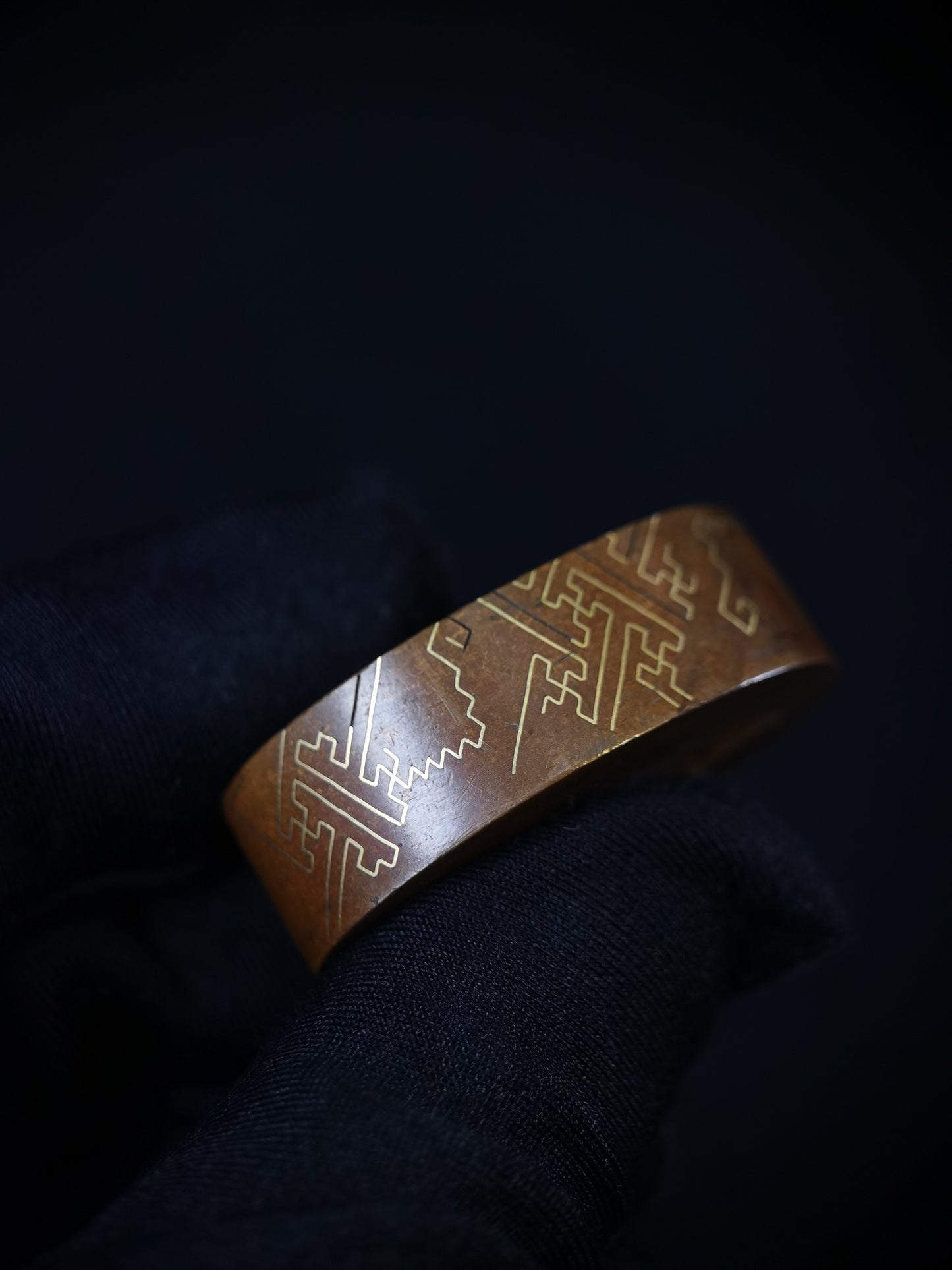 Japanese Geometric Lightning Pattern Pattern Single Fuchi for Katana Wakziashi Edo Period Antique F175