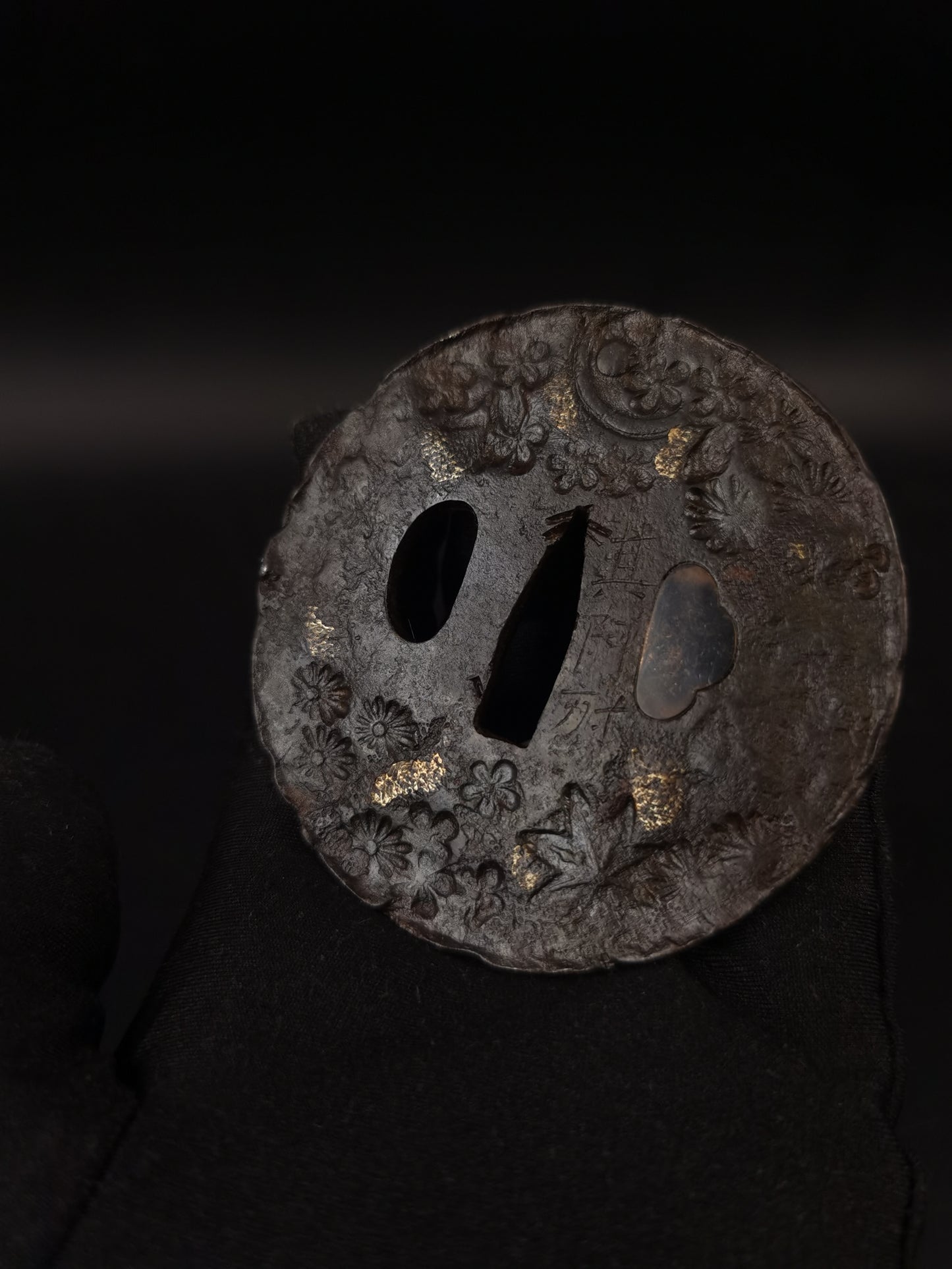 Japanese Antique Flower Tsuba for Katana and Wakziashi Edo Period A268