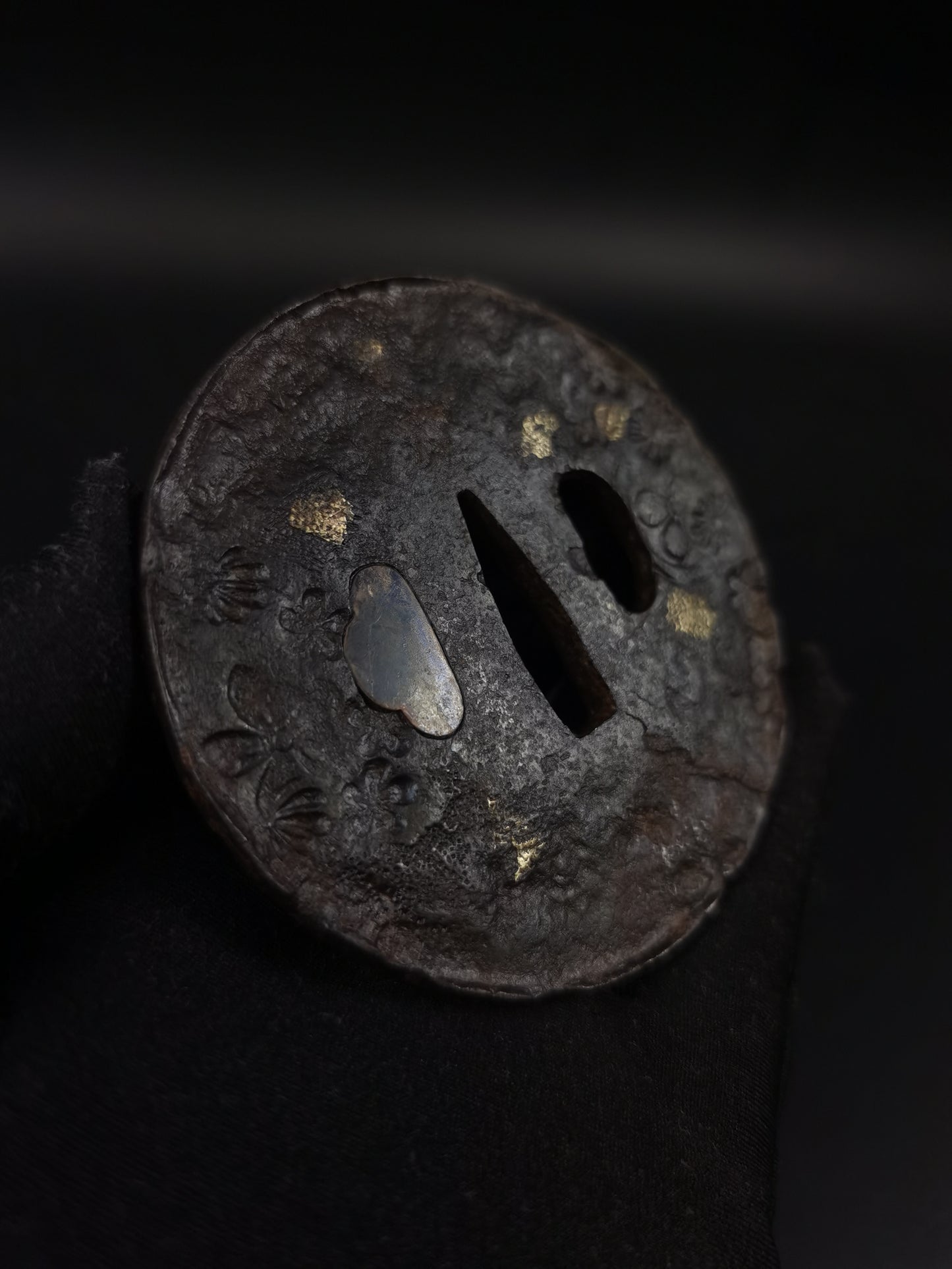 Japanese Antique Flower Tsuba for Katana and Wakziashi Edo Period A268