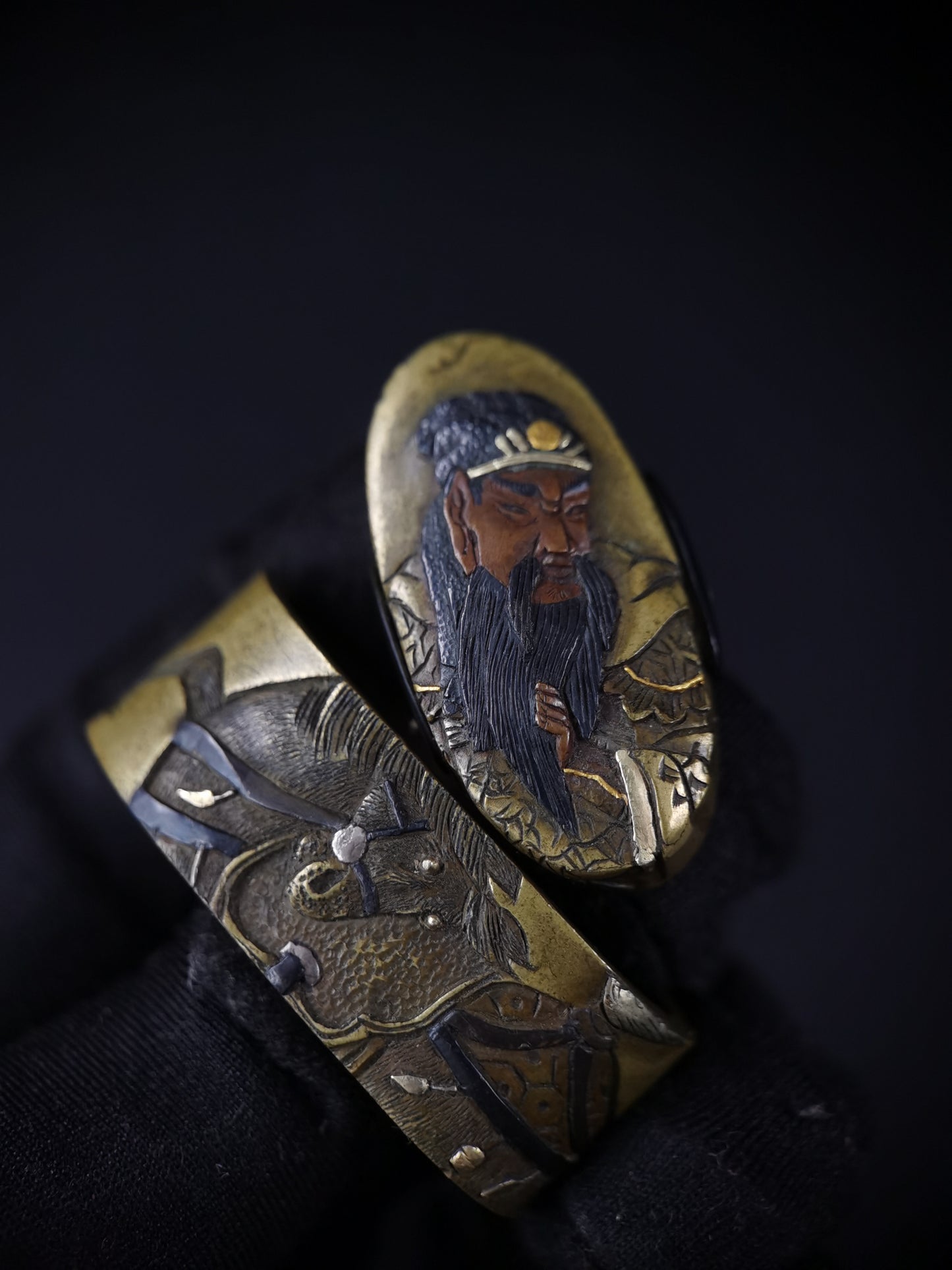 Japanese Guan Yu of the Three Kingdoms Fuchi Kashira for Katana and Wakziashi Edo Period Antique B122