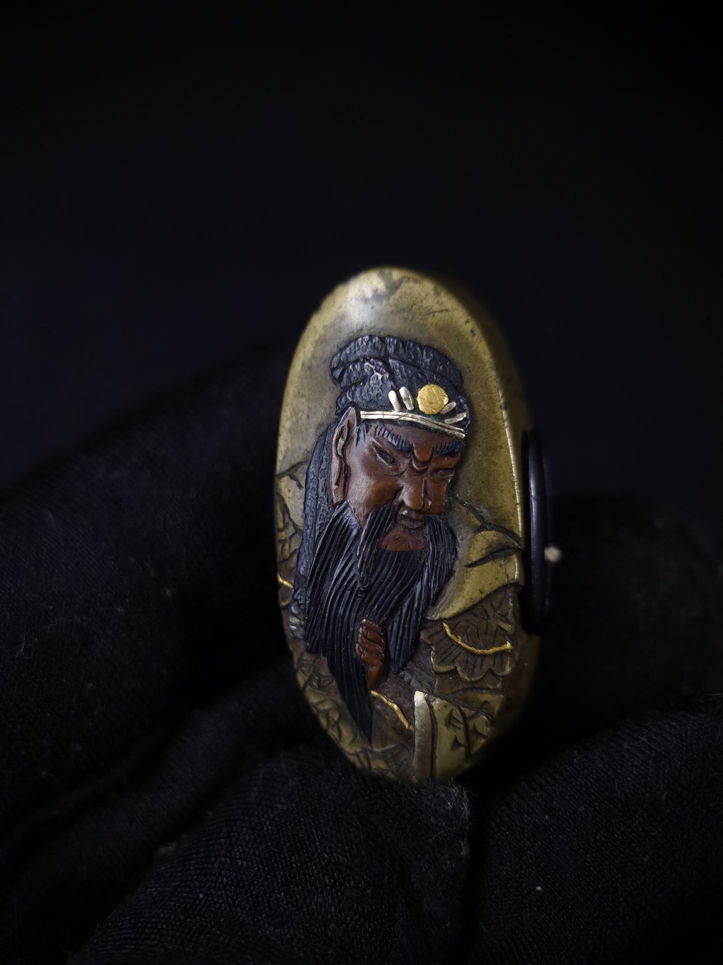 Japanese Guan Yu of the Three Kingdoms Fuchi Kashira for Katana and Wakziashi Edo Period Antique B122
