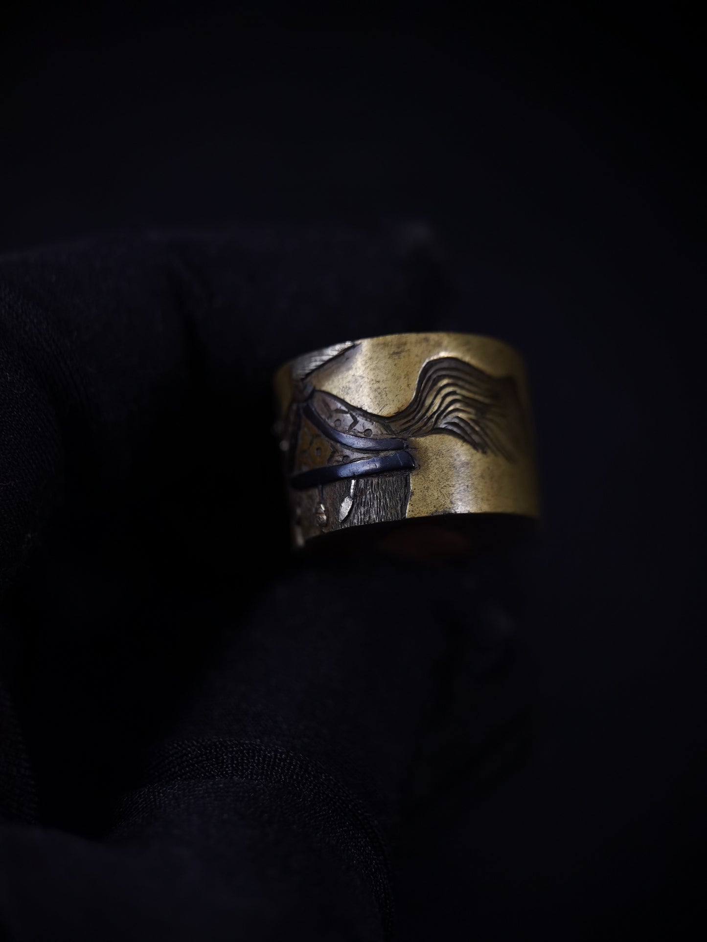 Japanese Guan Yu of the Three Kingdoms Fuchi Kashira for Katana and Wakziashi Edo Period Antique B122