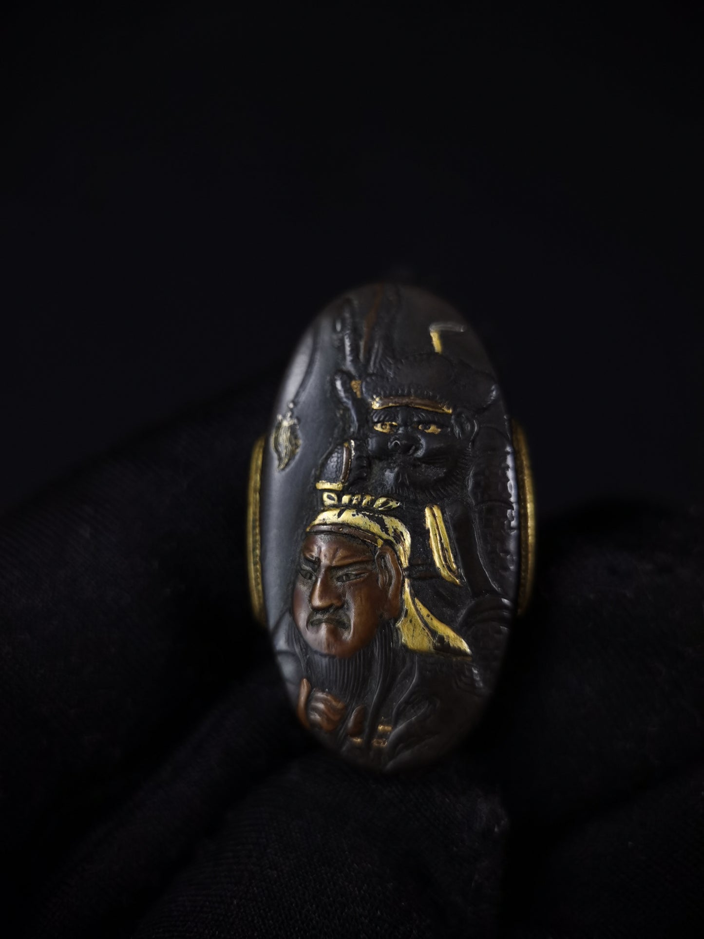 Japanese Guan Yu & Zhou Cang (Three Kingdoms) Fuchi Kashira for Katana and Wakziashi Edo Period Antique B123