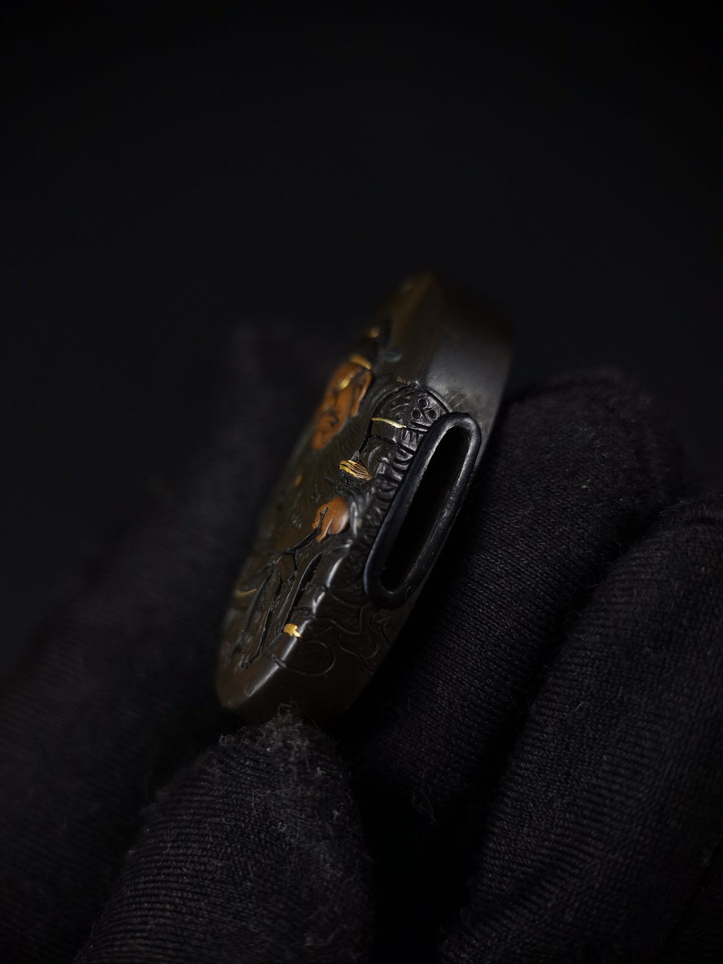 Japanese The Passing of Zhang Fei Fuchi Kashira for Katana and Wakziashi Edo Period Antique B124