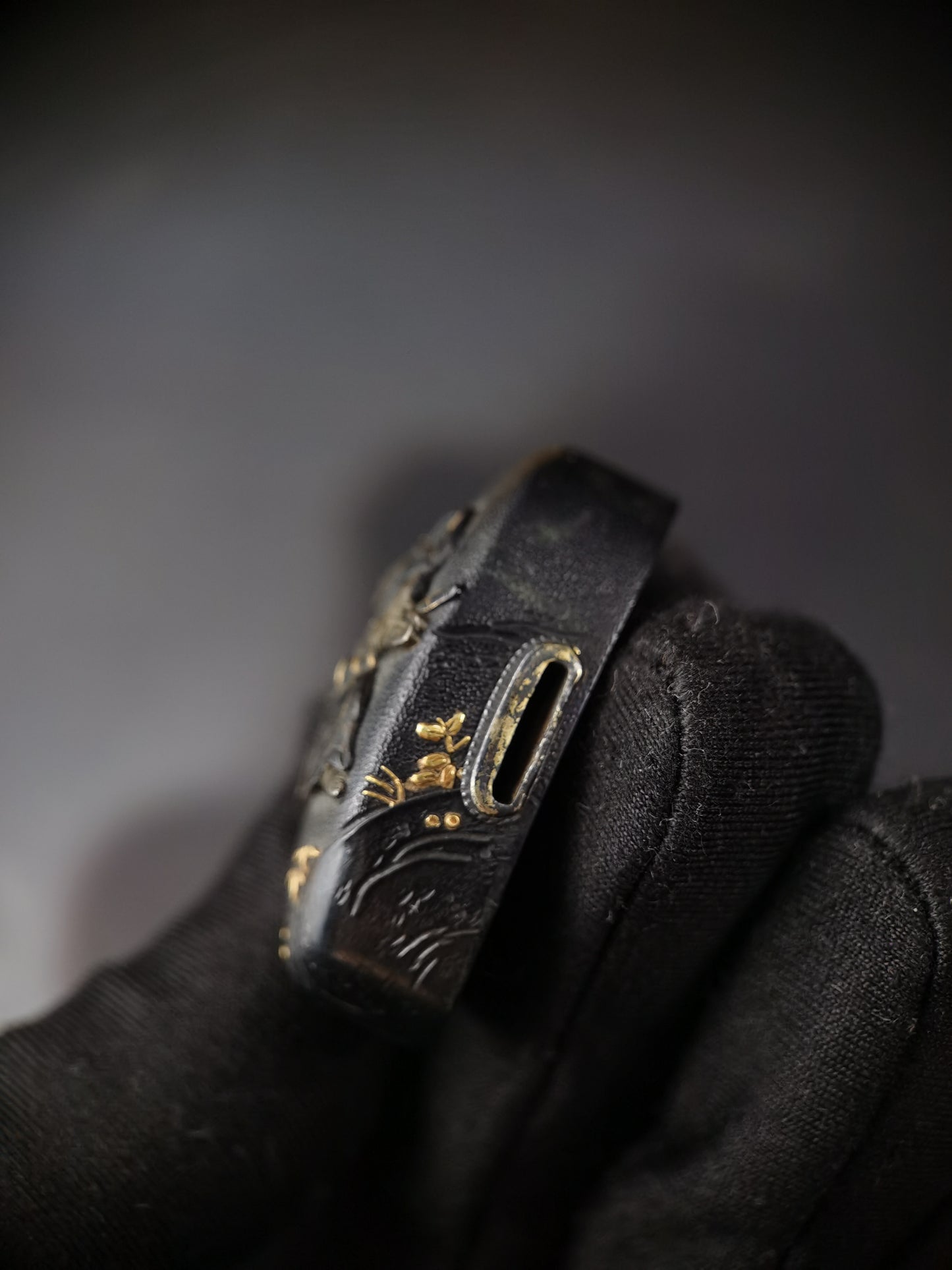 Japanese Yoshitsune and Benkei Fuchi & Kashira for Katana Wakziashi Edo Period Antique B127