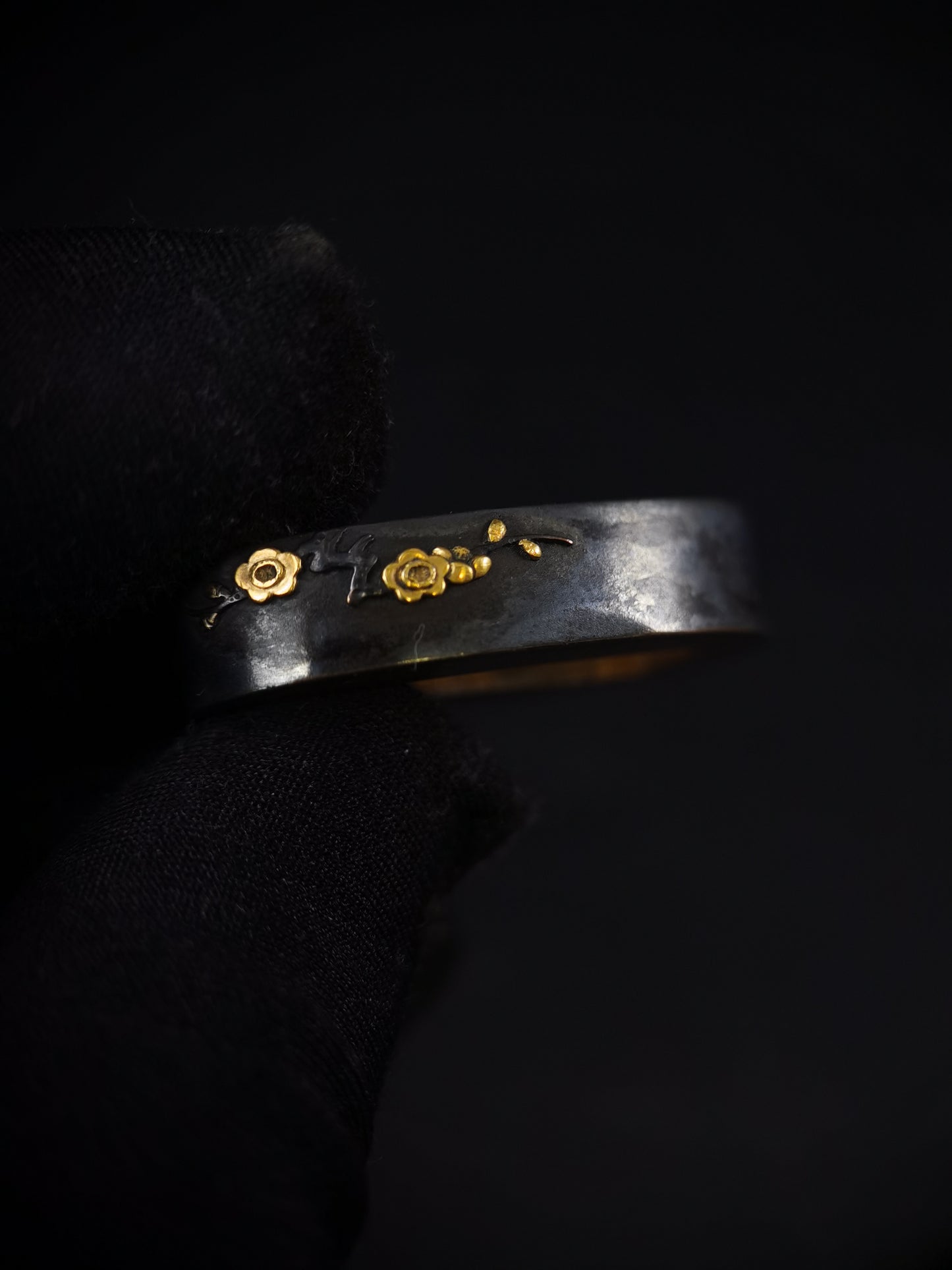 Japanese Iron Crutch Immortal Fuchi & Kashira for Katana and Wakziashi Edo Period Antique B128