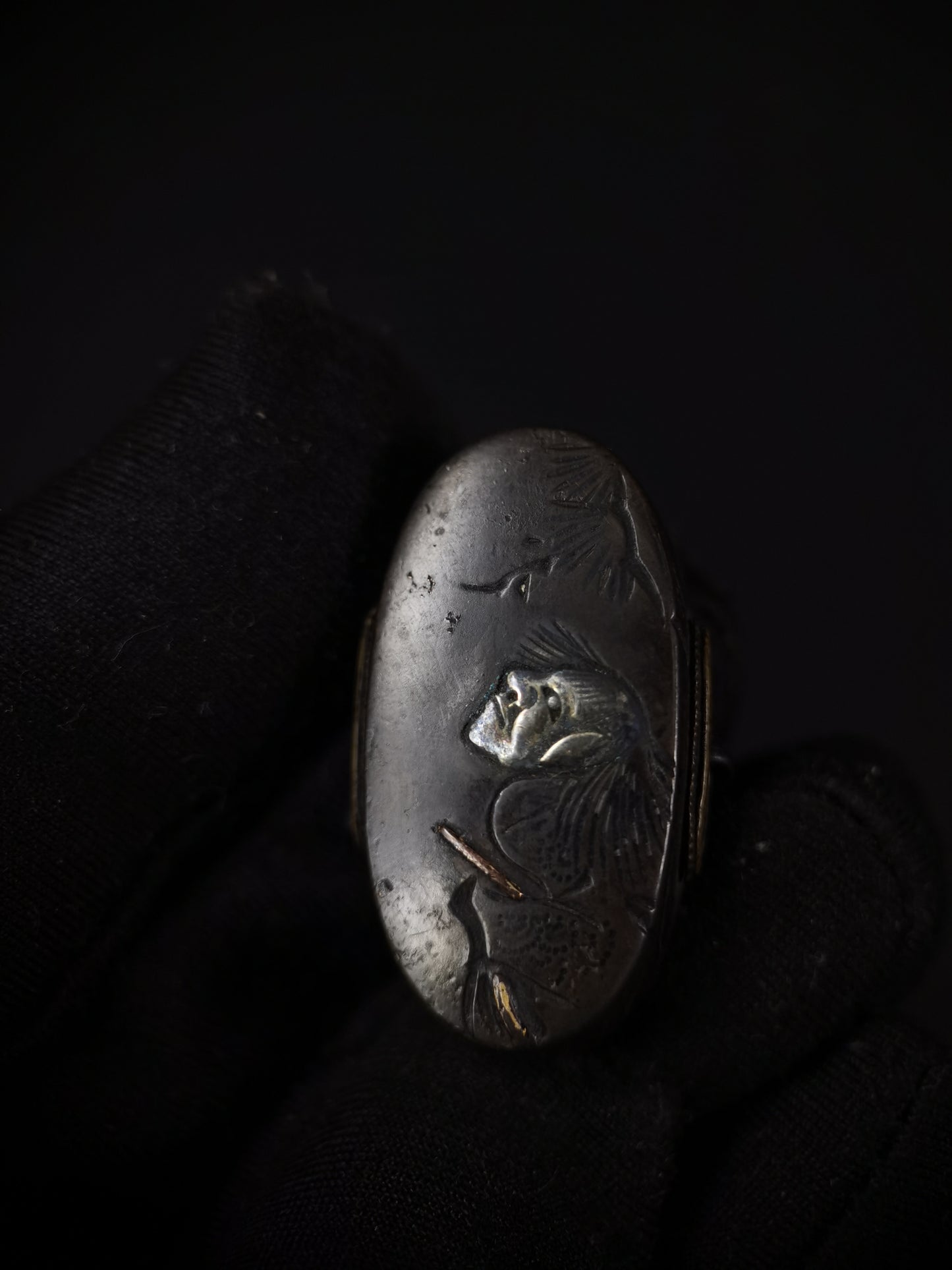 Japanese Sage Pattern Fuchi & Kashira for Katana and Wakziashi Edo Period Antique B130